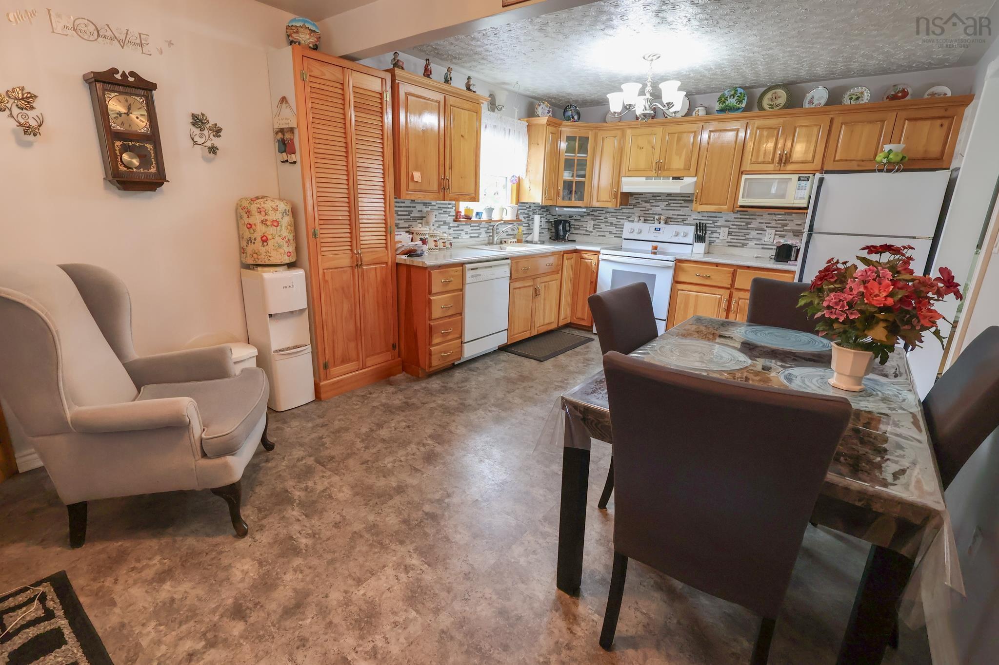 $374,900.00: 3261 Highway 325, Wileville