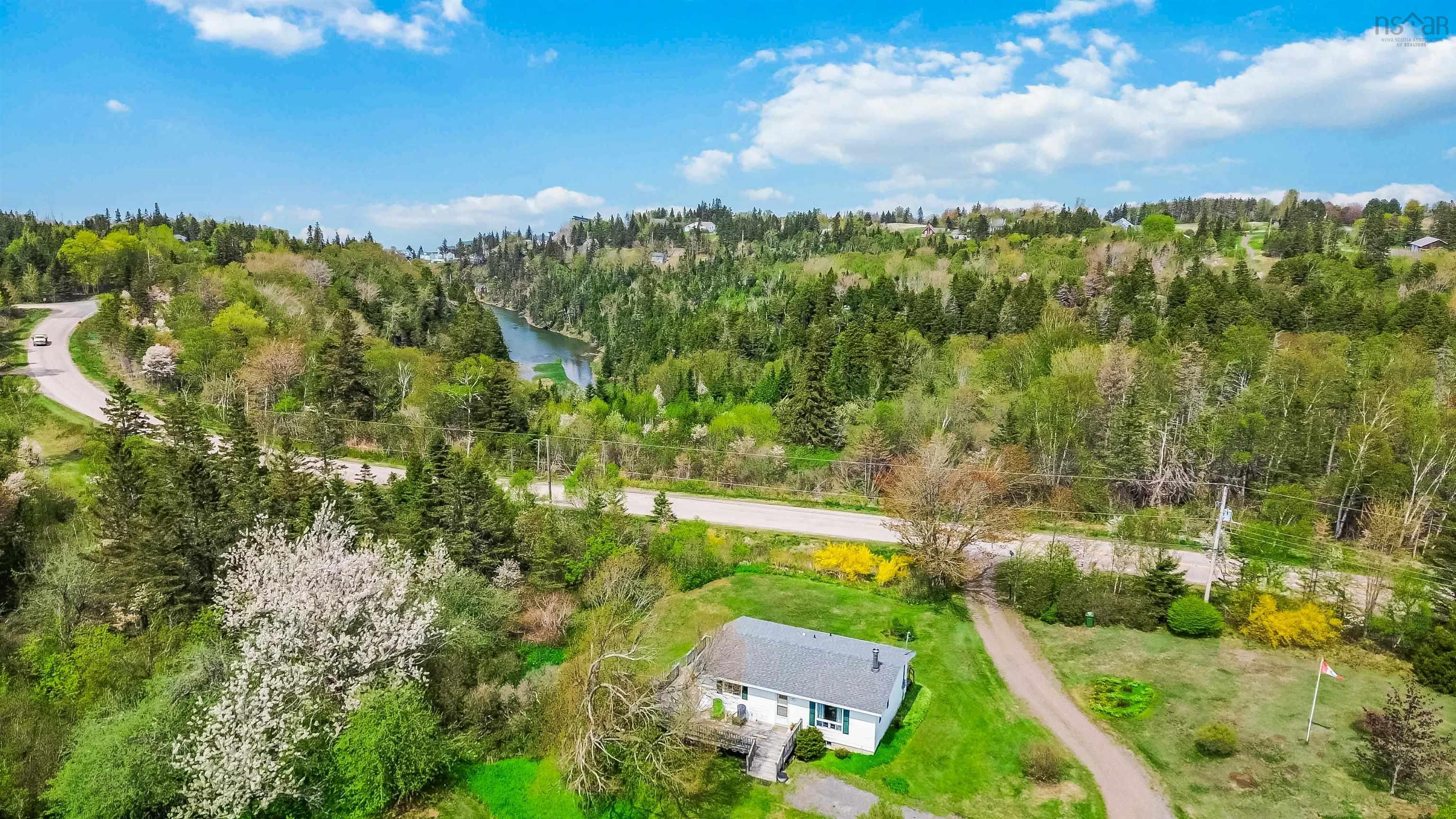 $699,900.00: 1005 West Halls Harbour Road, Halls Harbour