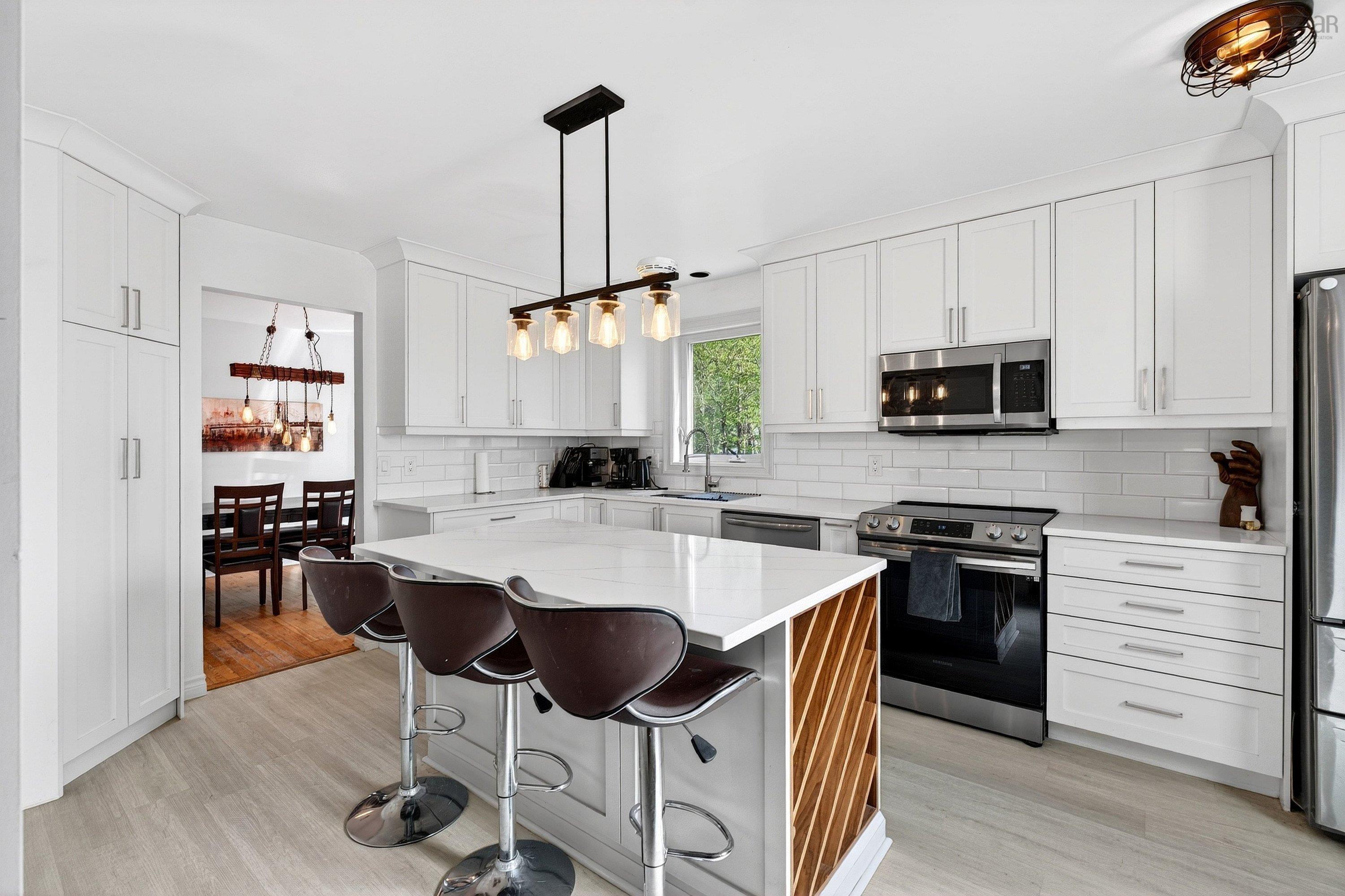 $594,900.00: 88 Auburn Drive, Dartmouth