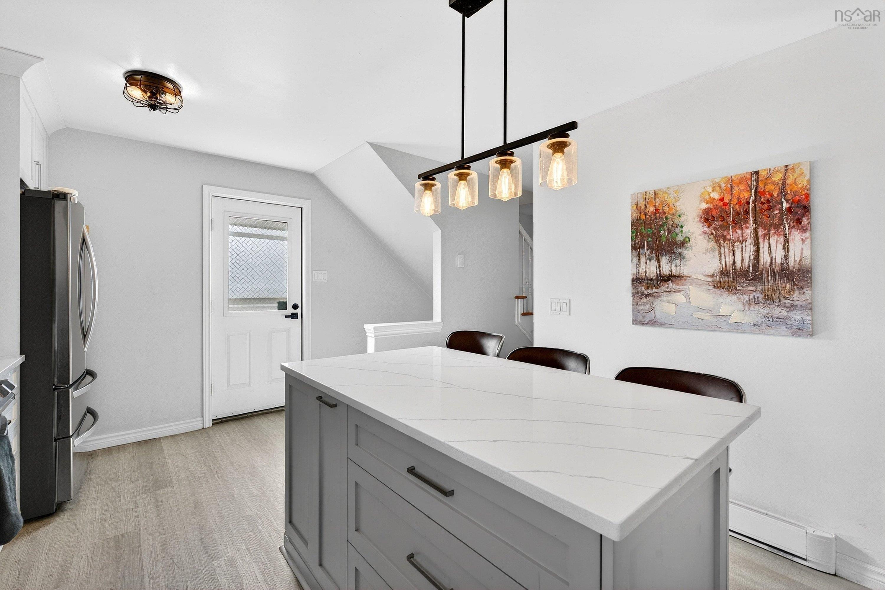 $594,900.00: 88 Auburn Drive, Dartmouth