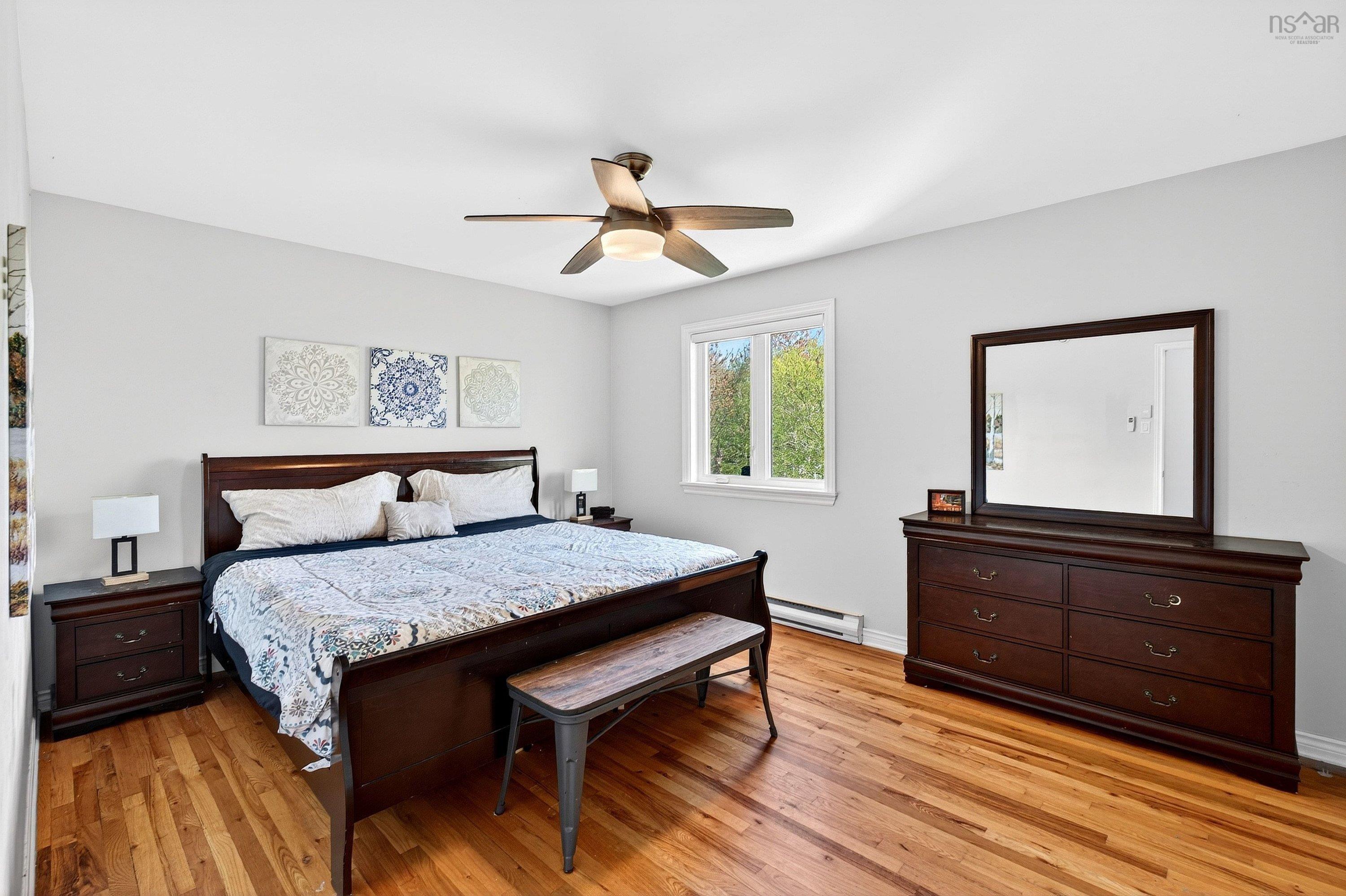 $594,900.00: 88 Auburn Drive, Dartmouth