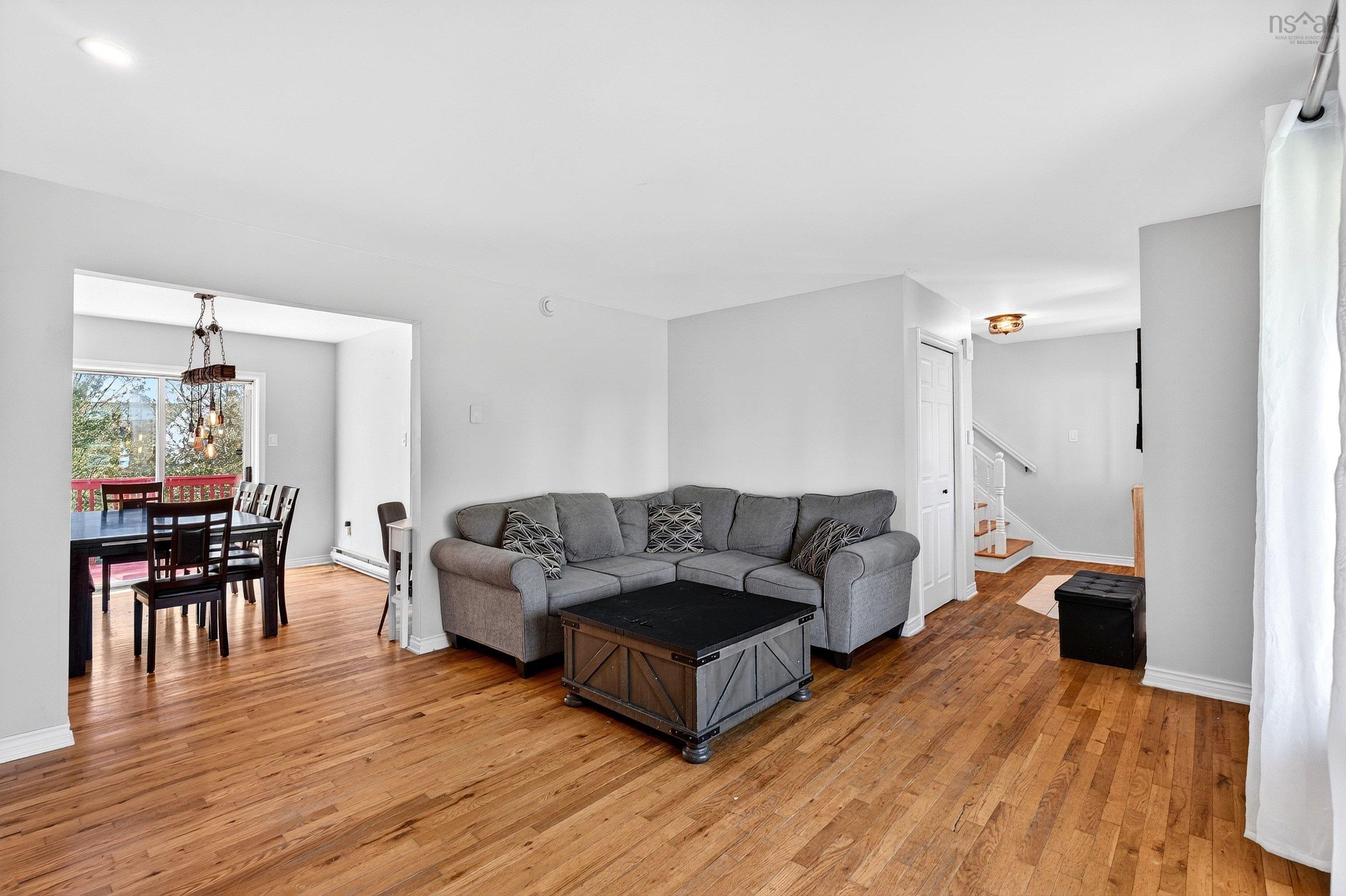 $594,900.00: 88 Auburn Drive, Dartmouth