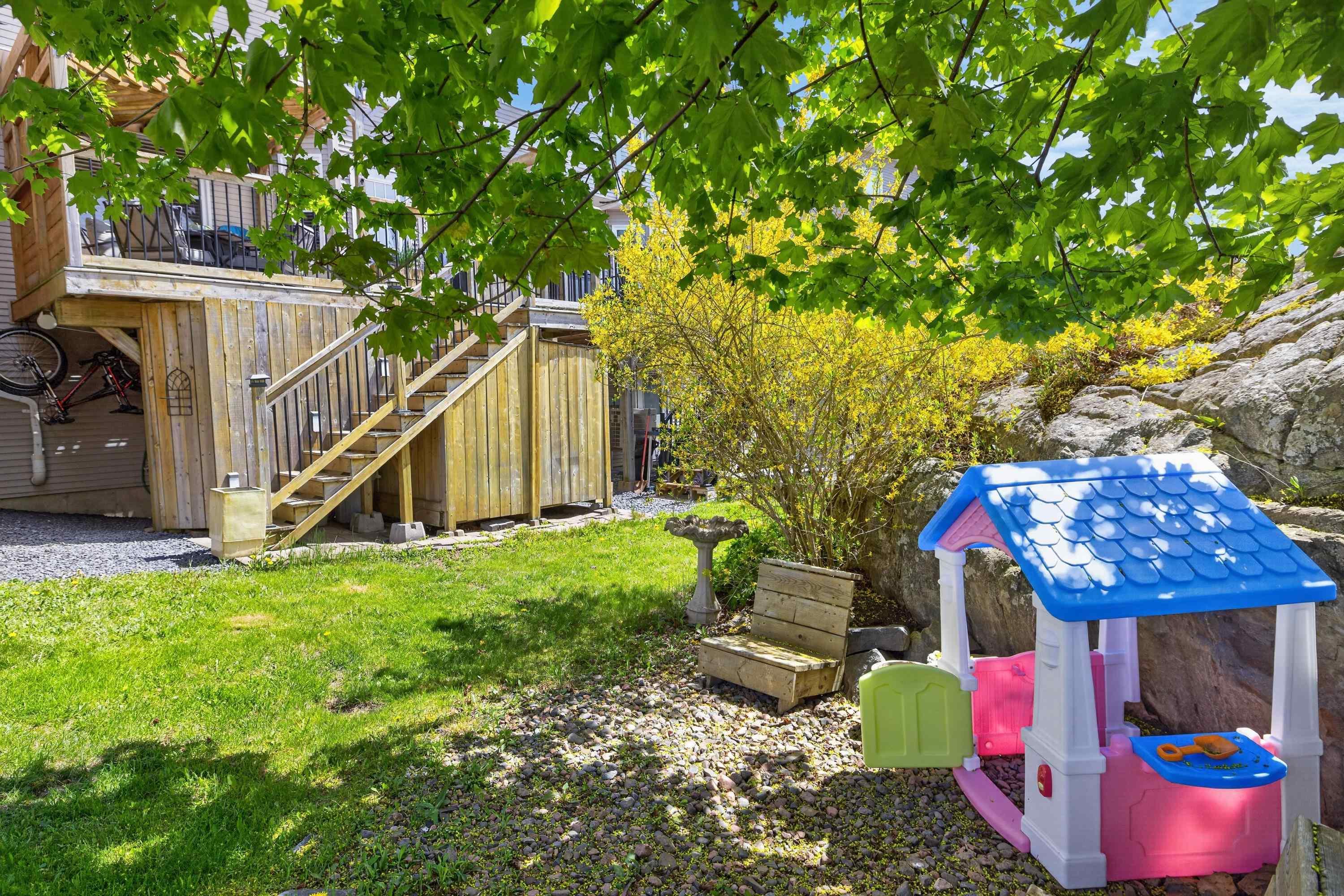 $549,900.00: 200 Transom Drive, Halifax