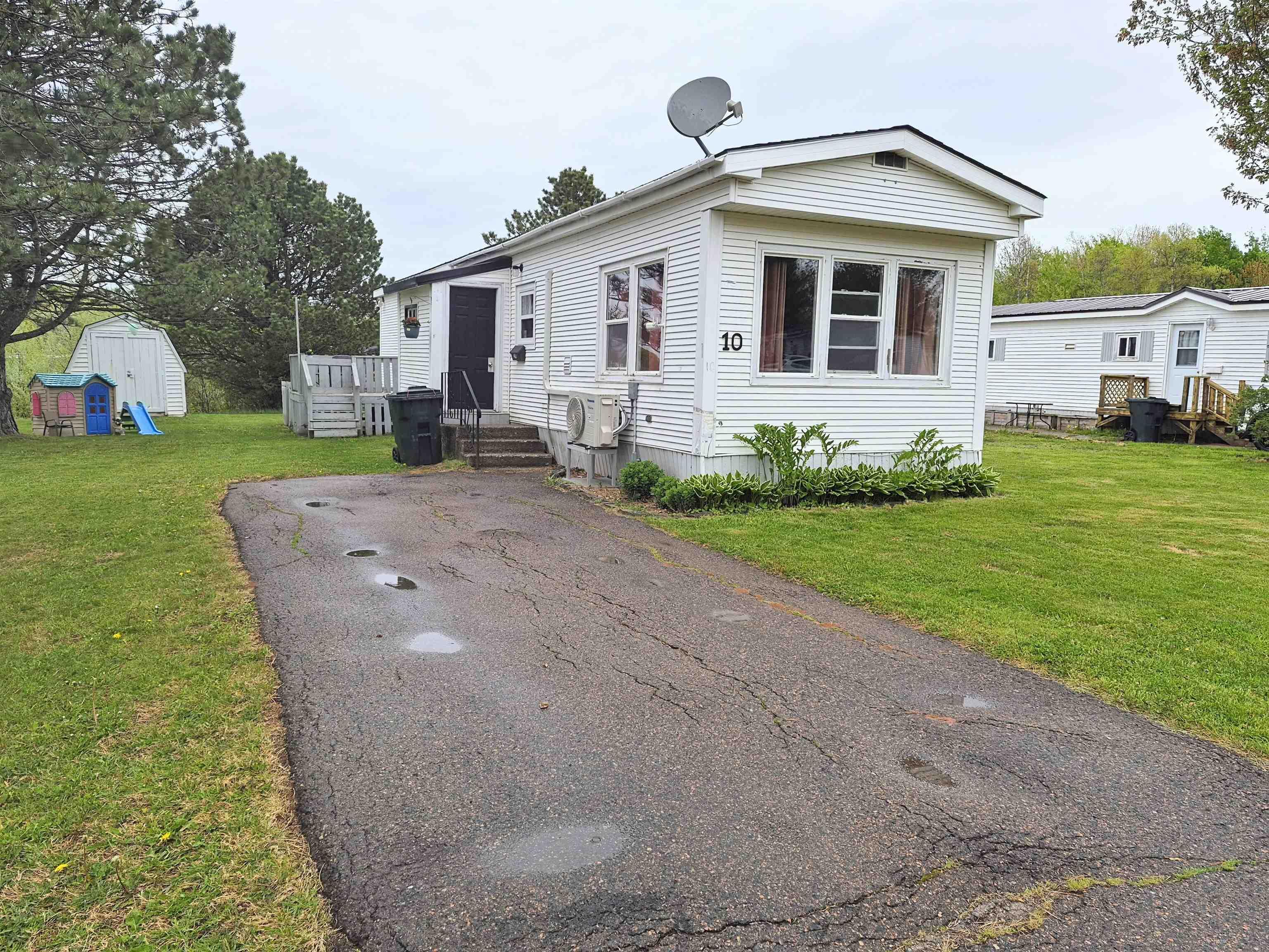10 Bayview Drive, Amherst, NS (MLS® 202612112)