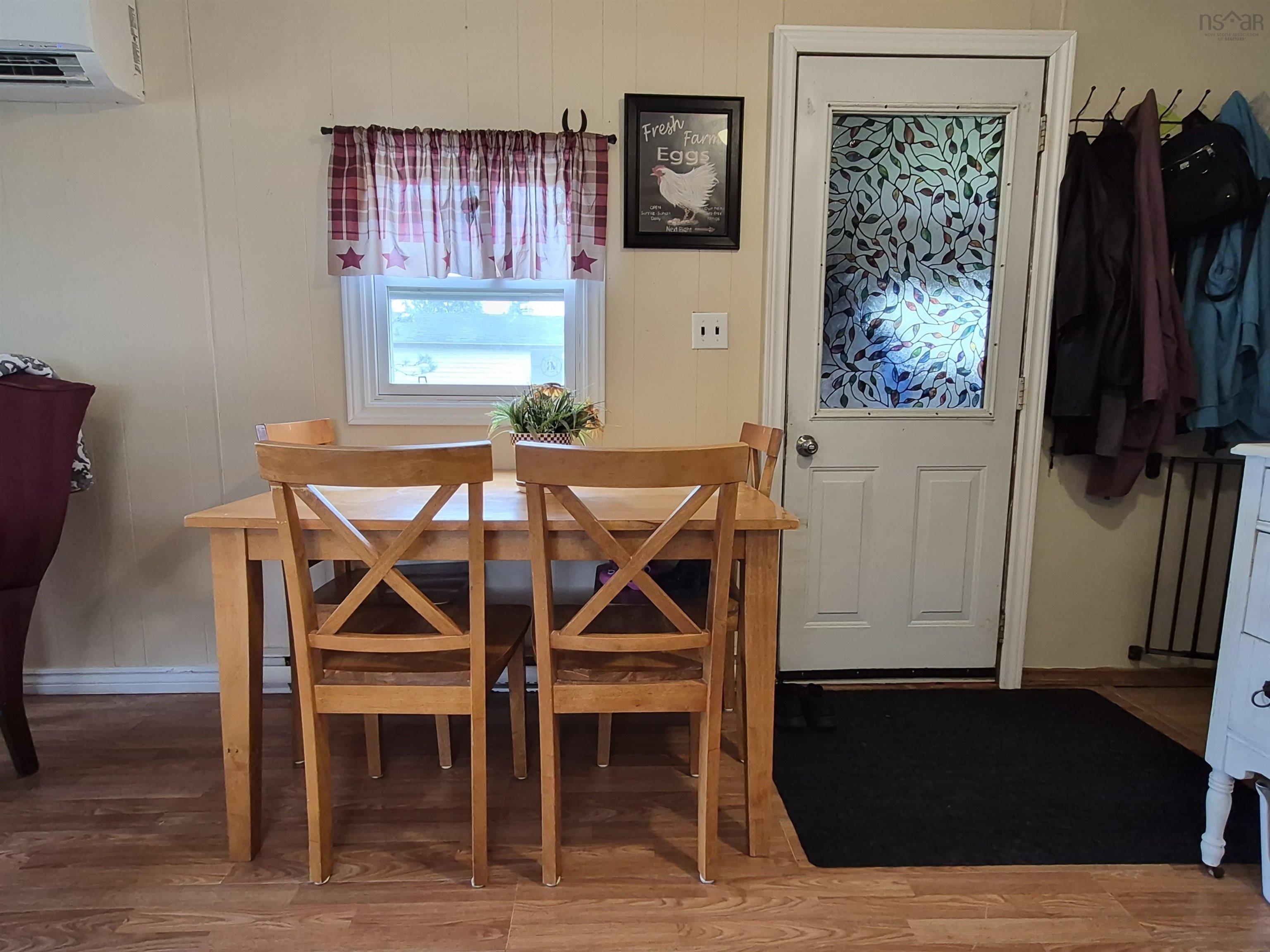 $127,900.00: 10 Bayview Drive, Amherst