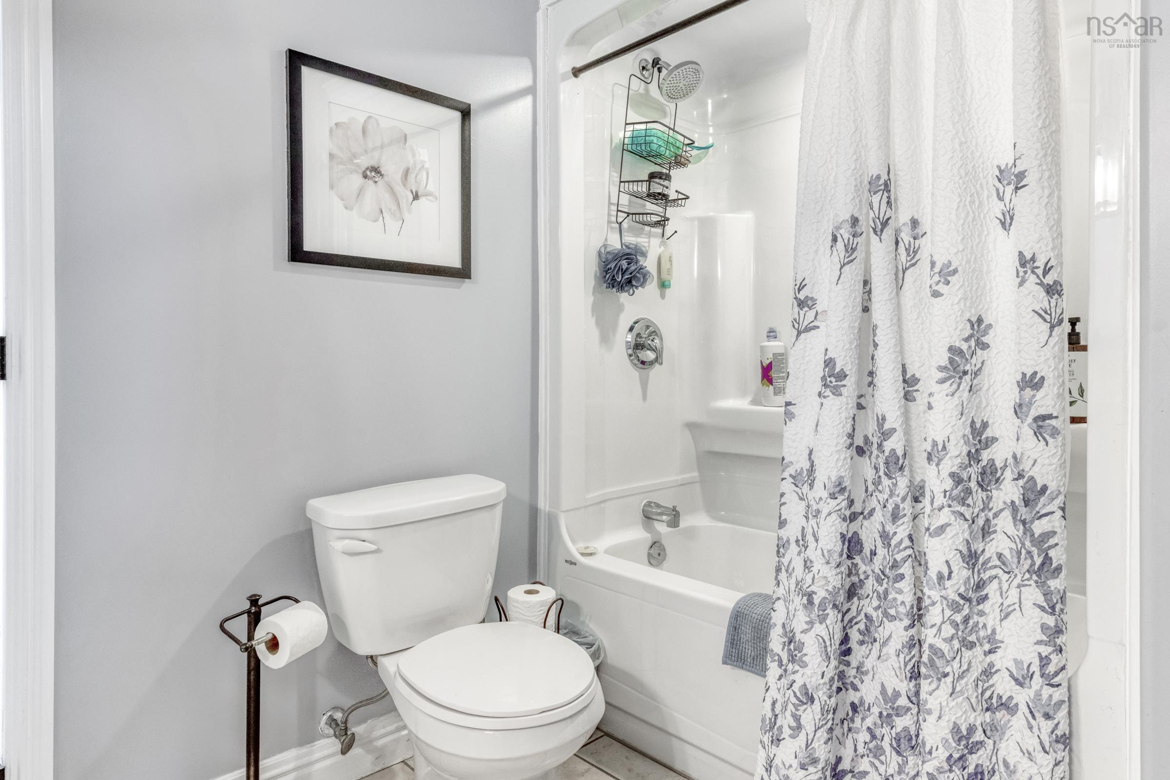 $449,000.00: 277 Victoria Street, Lunenburg