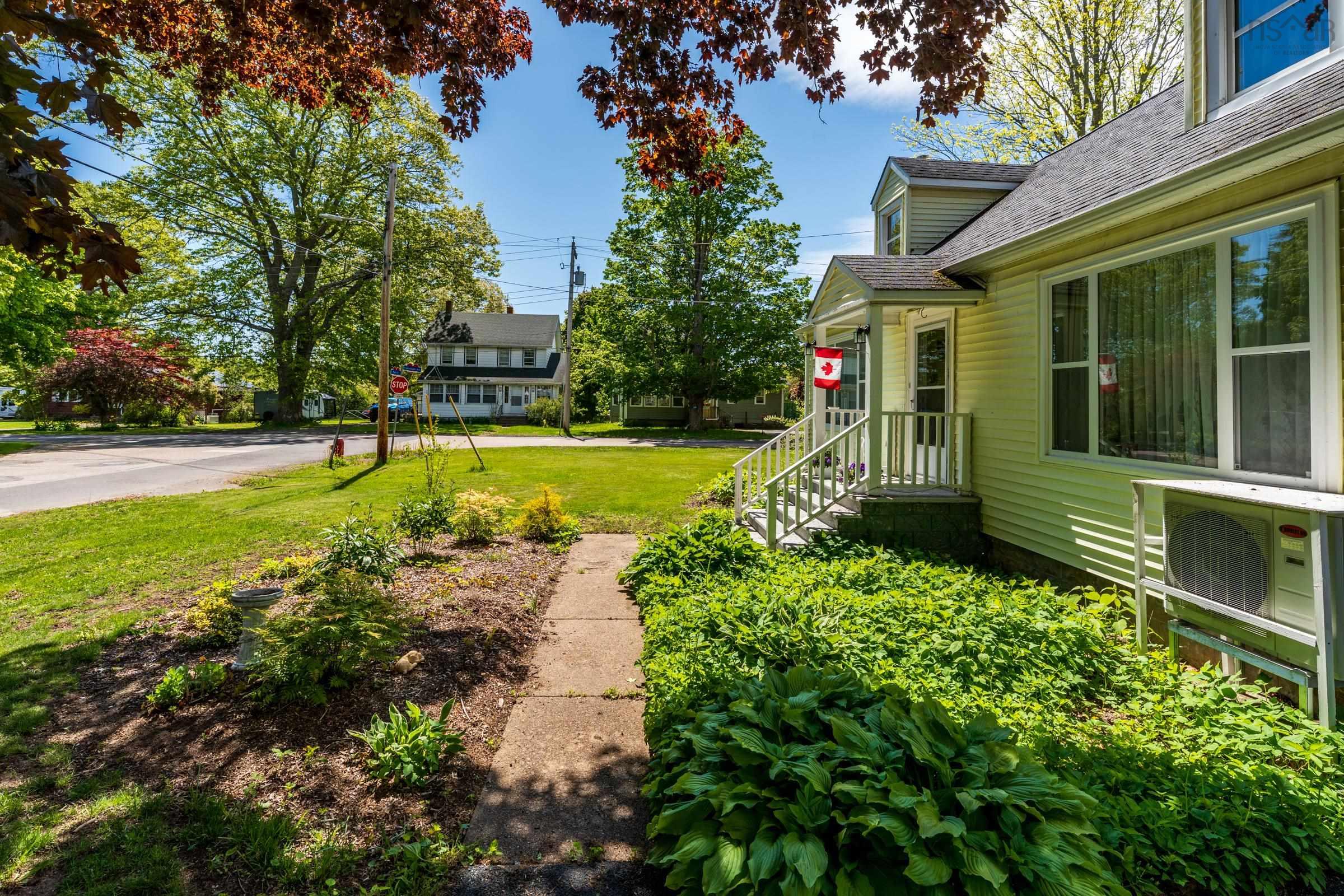 $399,900.00: 26 Park Street, Middleton
