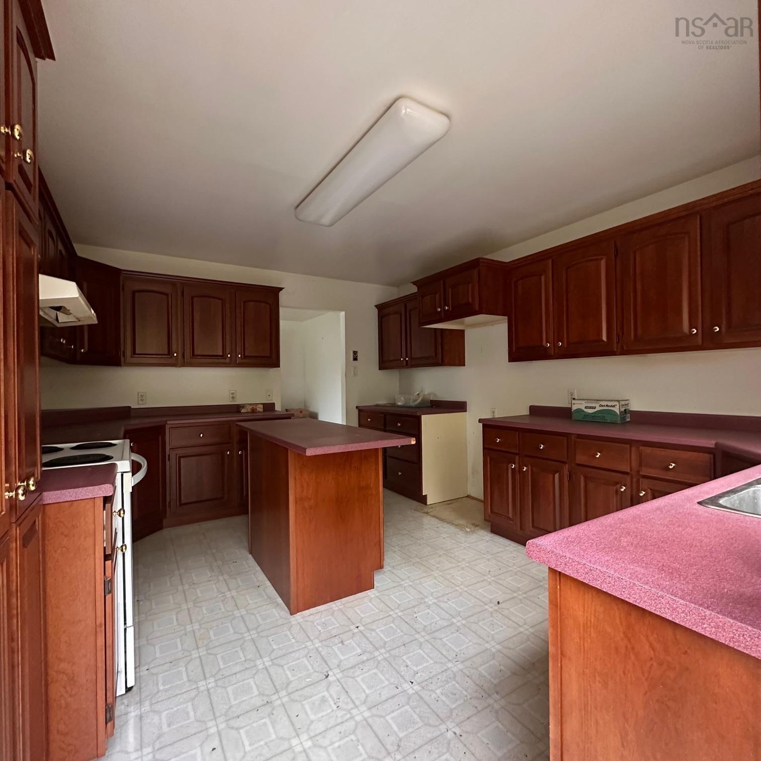 $260,000.00: 282 Croft Road, Chester Basin
