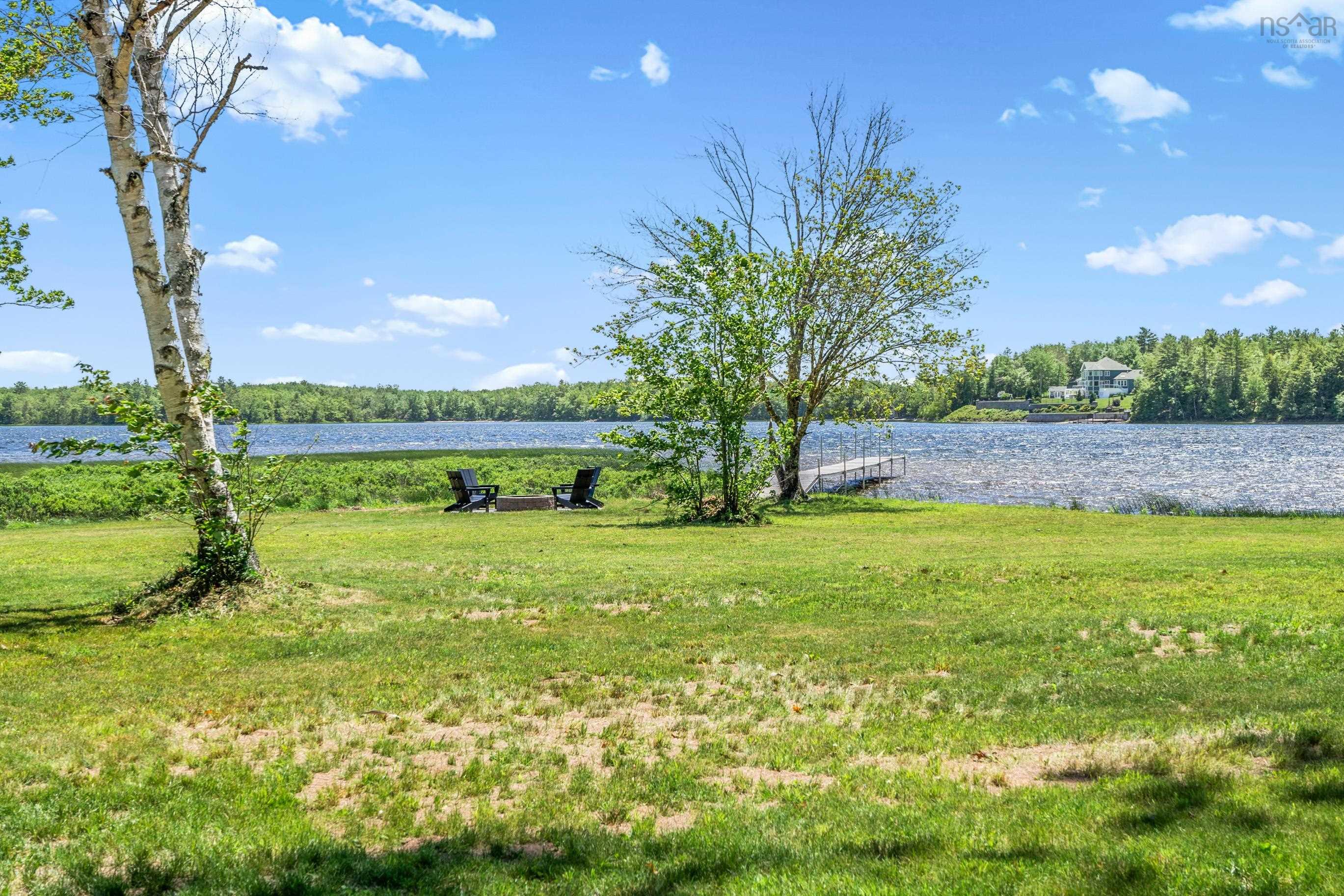 $1,279,000.00: 40 Martins Point Road, Enfield
