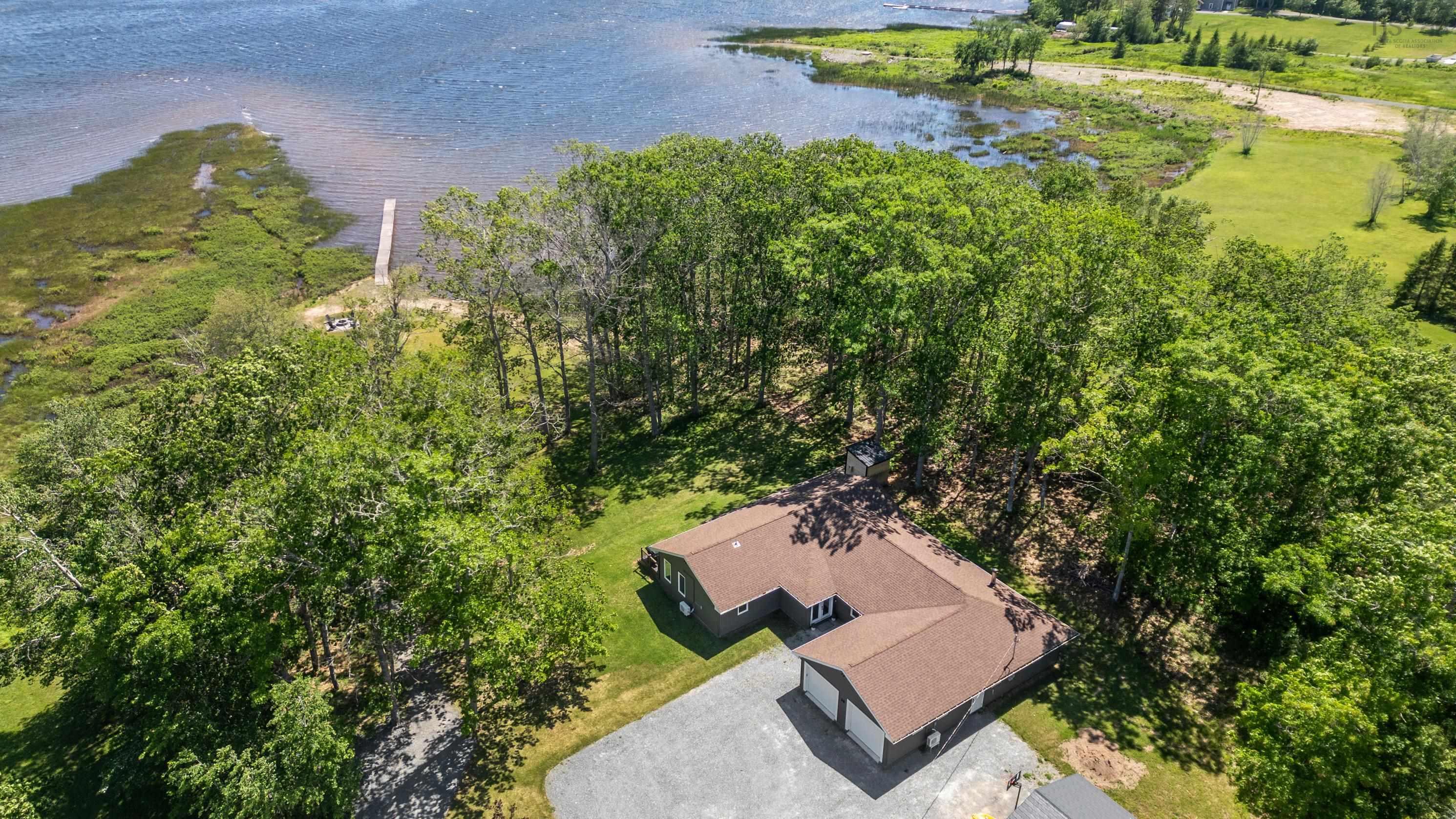 $1,279,000.00: 40 Martins Point Road, Enfield