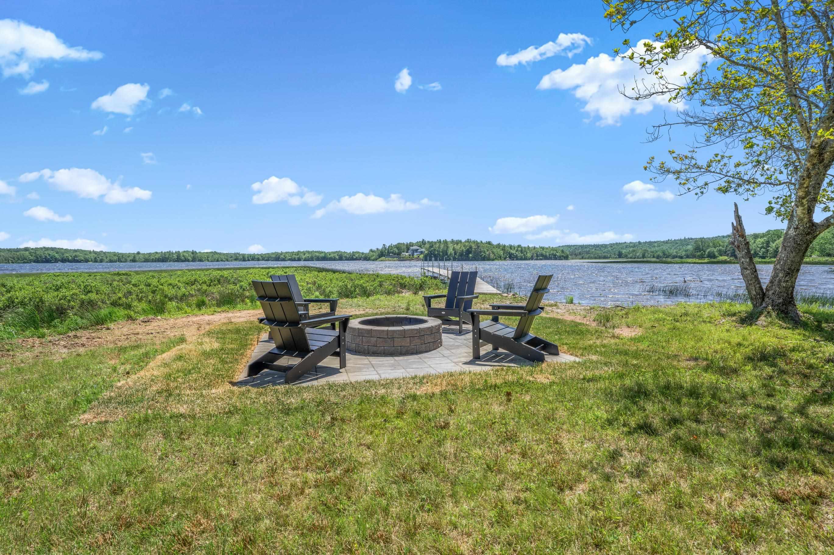 $1,279,000.00: 40 Martins Point Road, Enfield