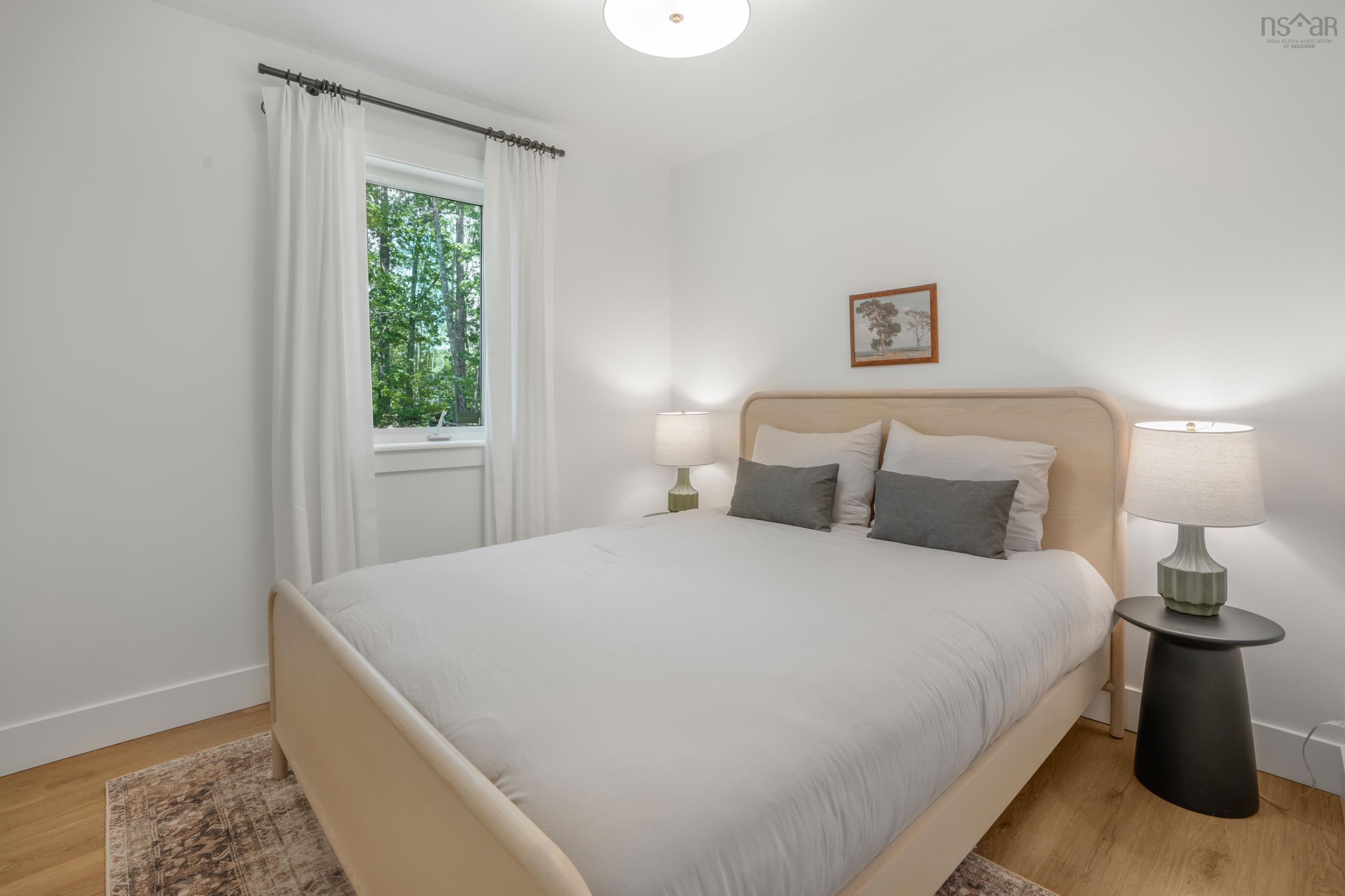$1,279,000.00: 40 Martins Point Road, Enfield