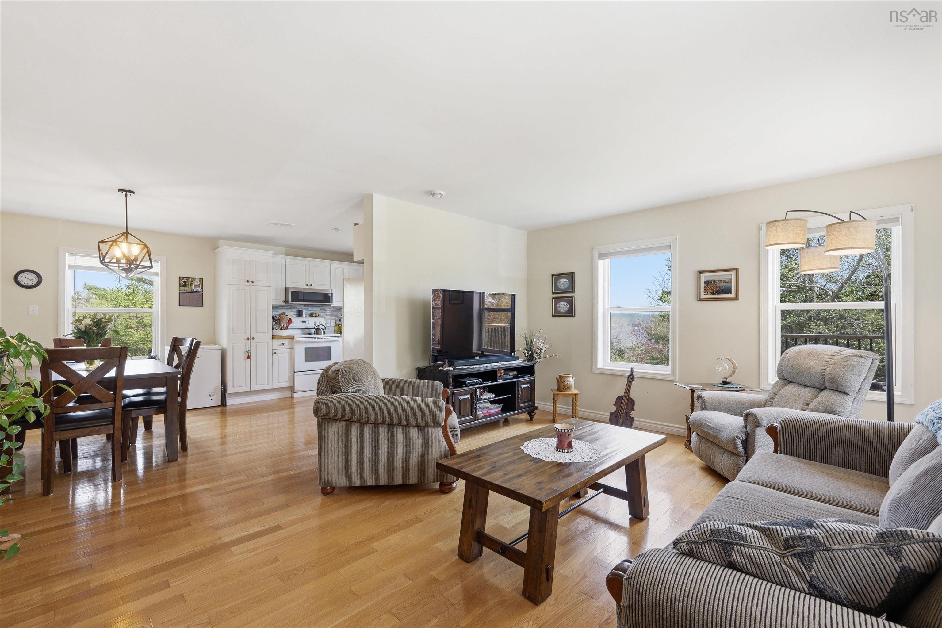 6867 St Margarets Bay Road, Boutiliers Point, NS (MLS 202612205)
