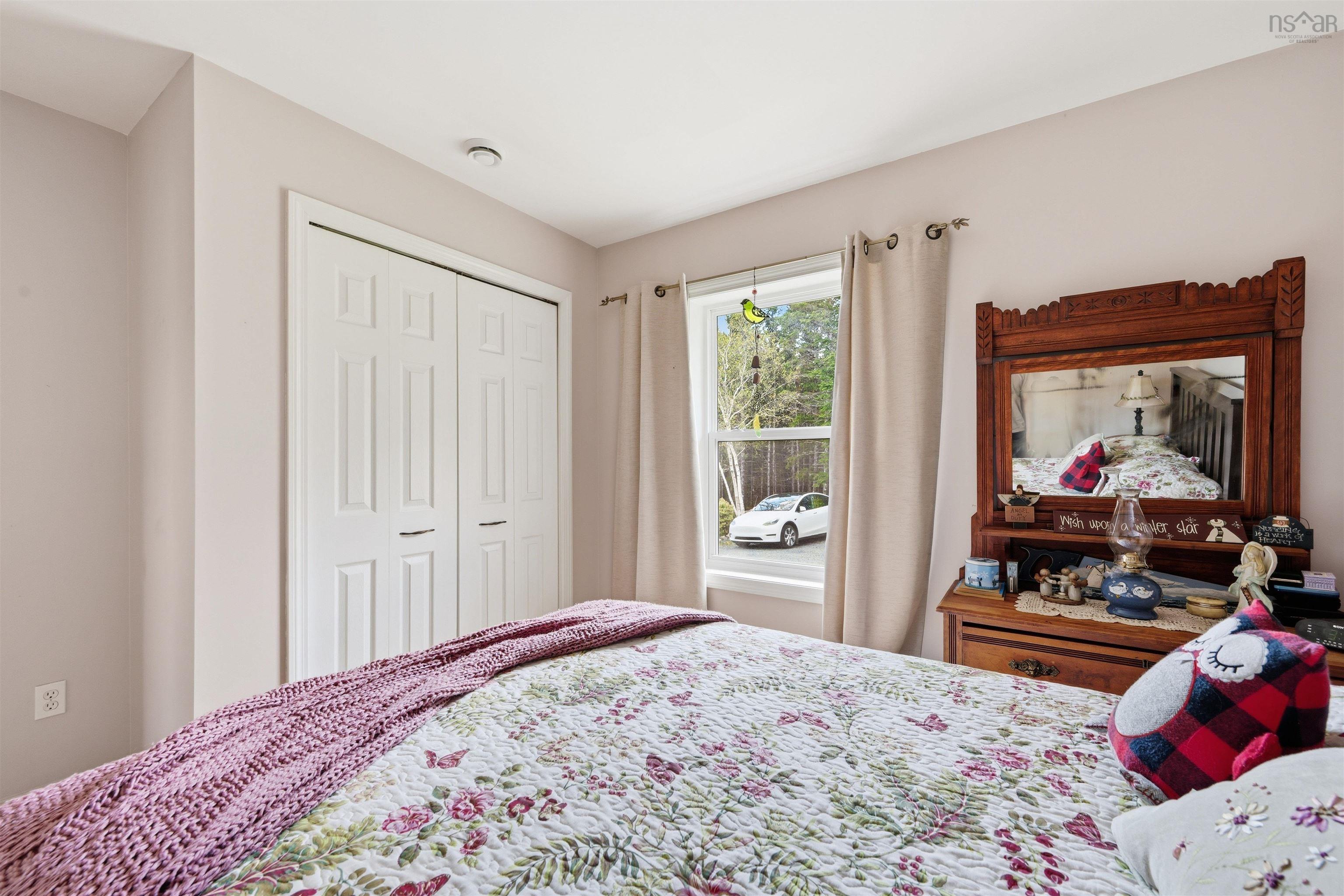6867 St Margarets Bay Road, Boutiliers Point, NS (MLS 202612205)
