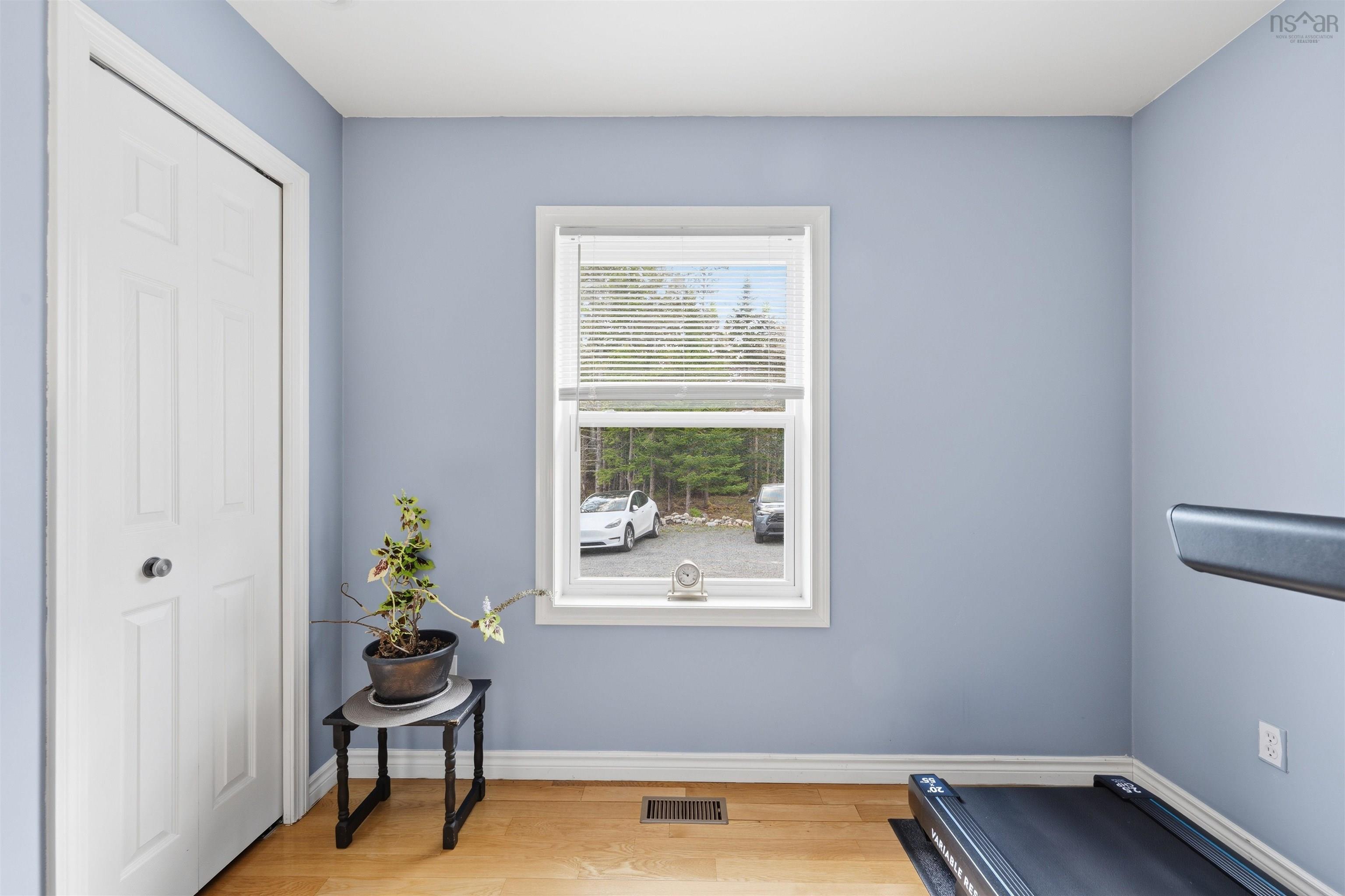 6867 St Margarets Bay Road, Boutiliers Point, NS (MLS 202612205)