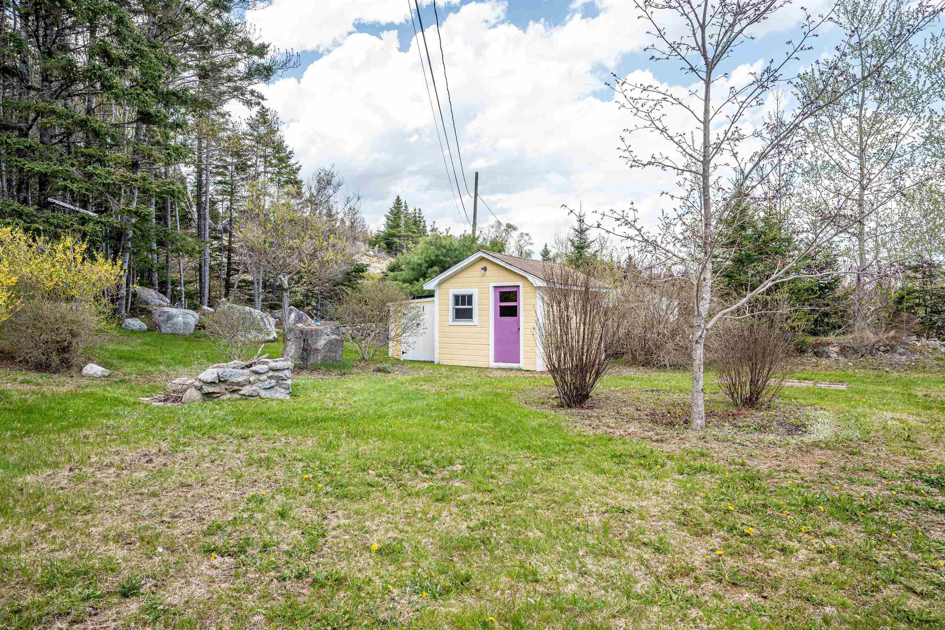 6867 St Margarets Bay Road, Boutiliers Point, NS (MLS 202612205)