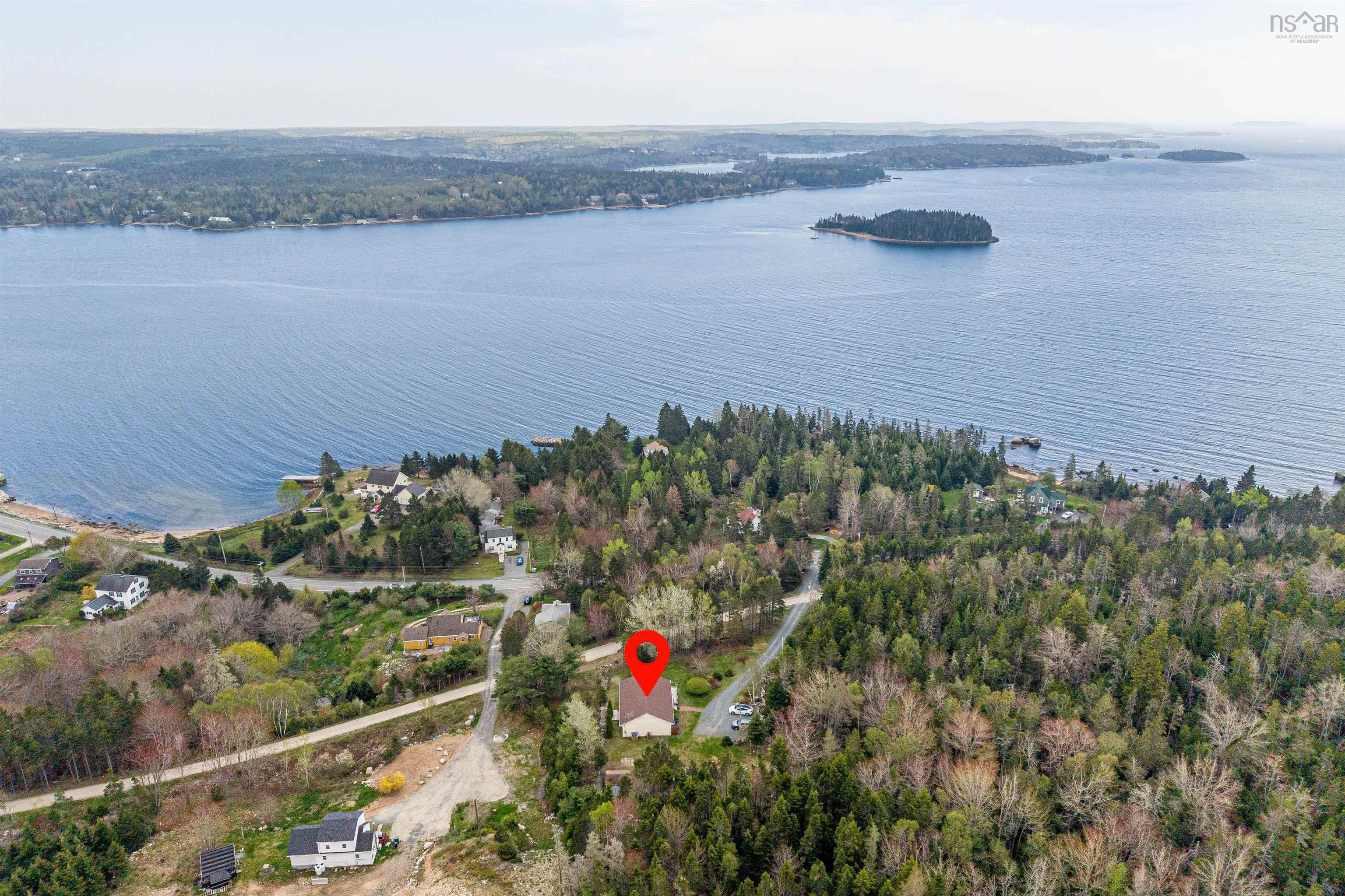 6867 St Margarets Bay Road, Boutiliers Point, NS (MLS 202612205)