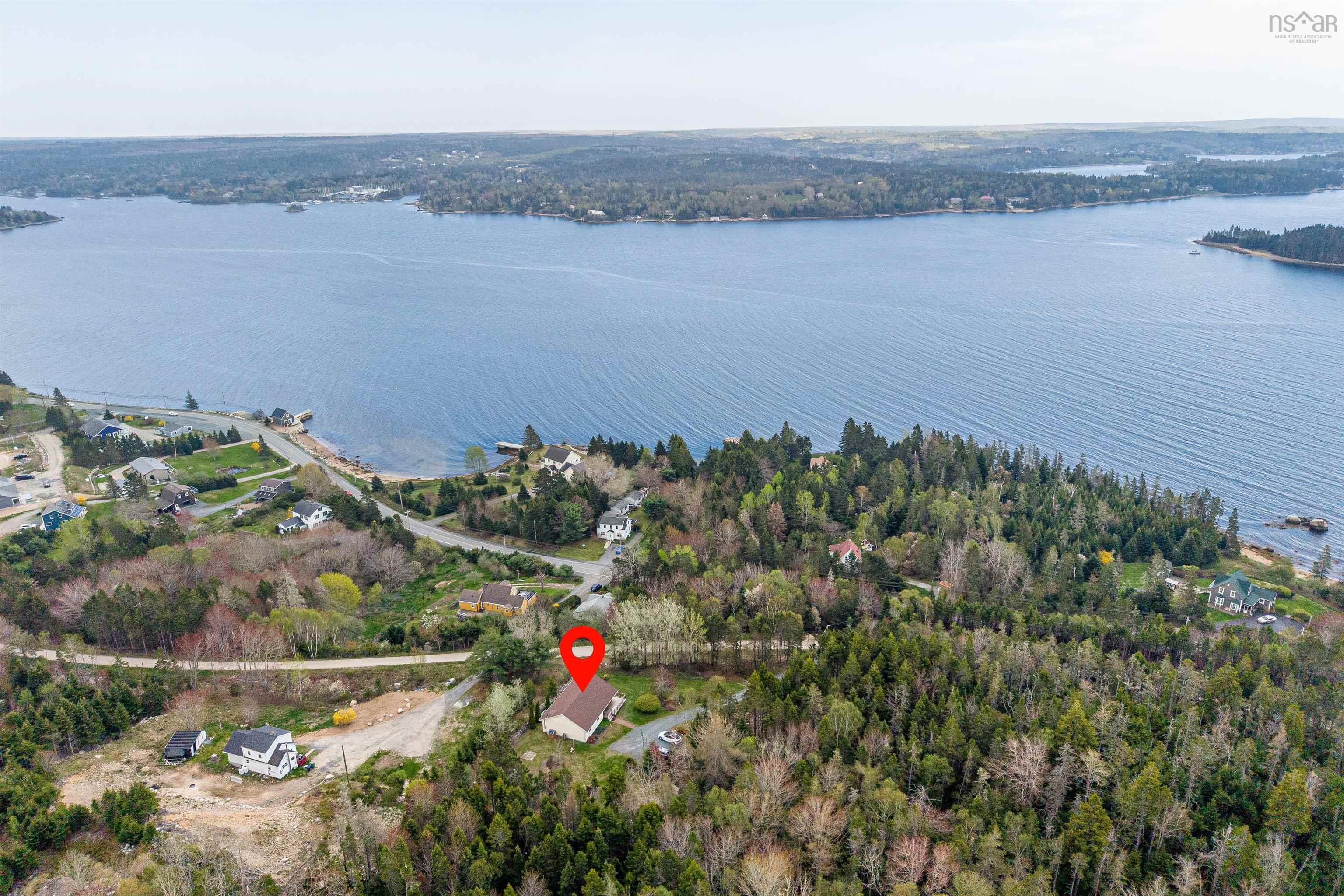 6867 St Margarets Bay Road, Boutiliers Point, NS (MLS 202612205)