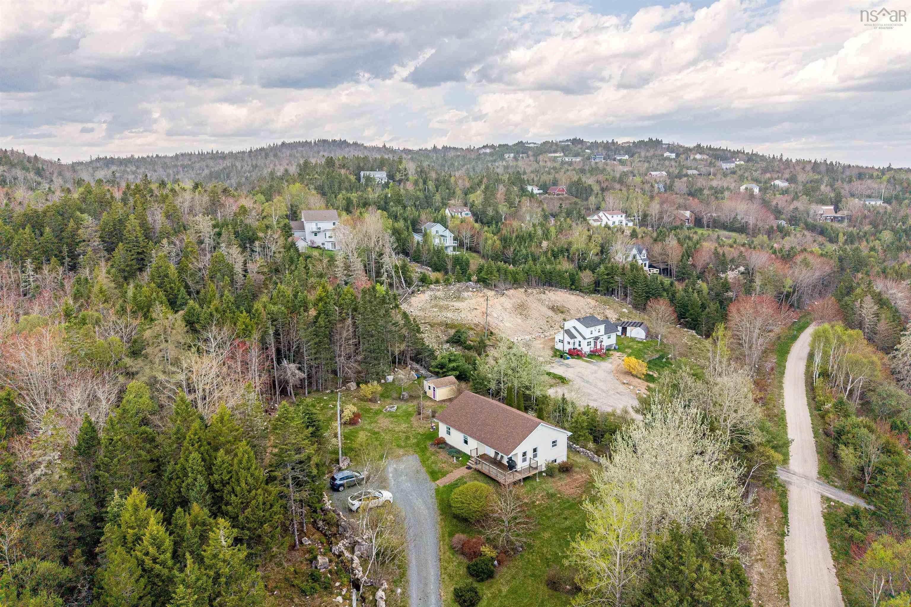 6867 St Margarets Bay Road, Boutiliers Point, NS (MLS 202612205)