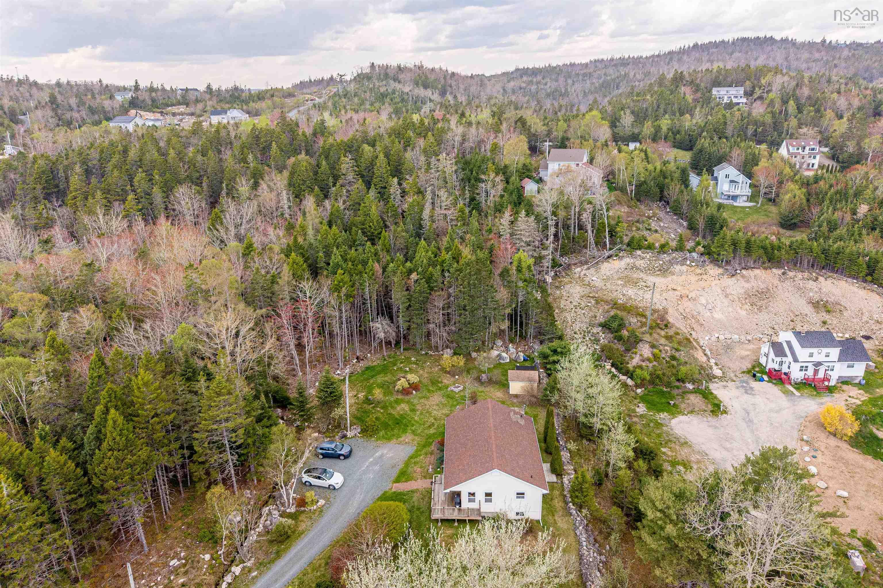 6867 St Margarets Bay Road, Boutiliers Point, NS (MLS 202612205)