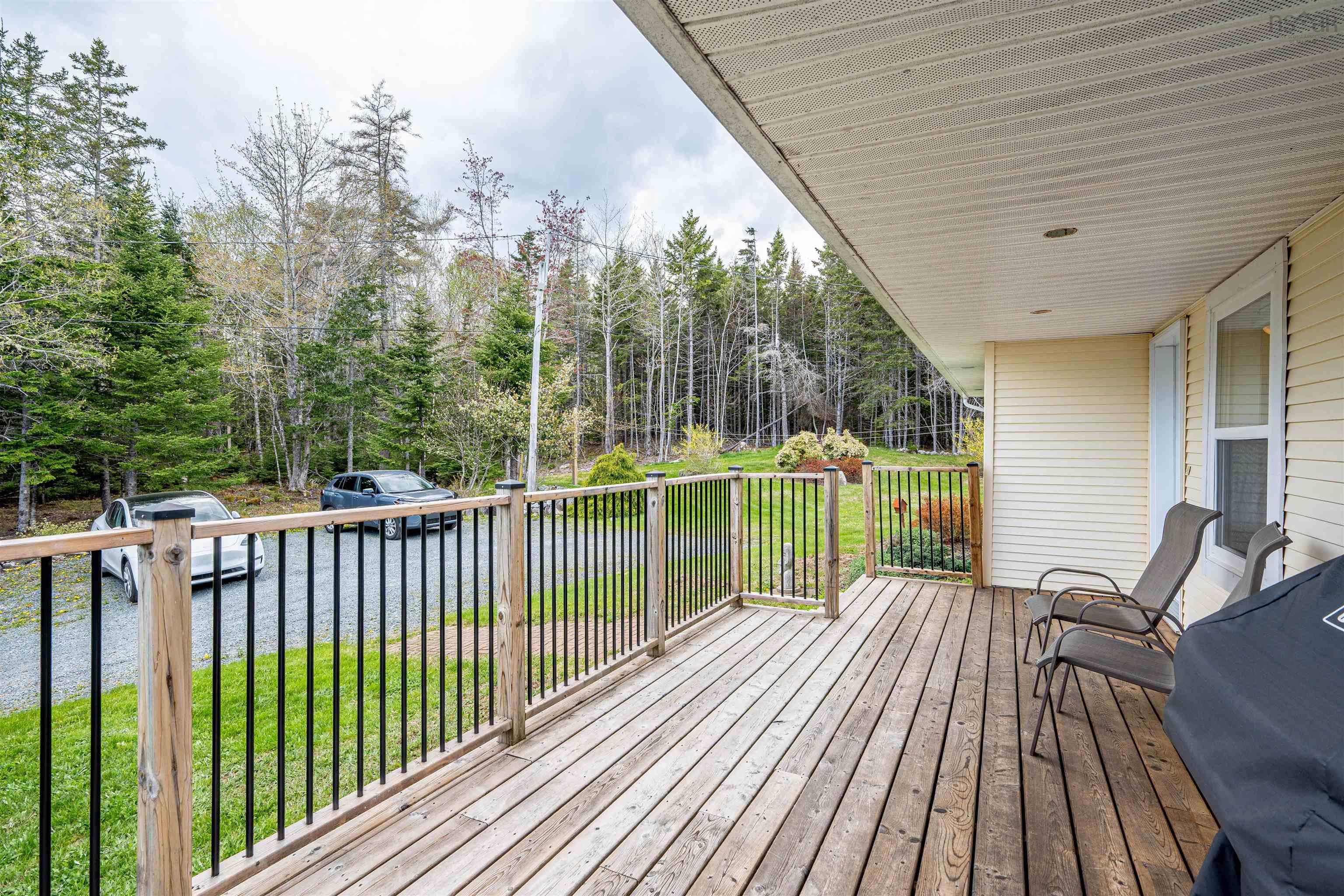 6867 St Margarets Bay Road, Boutiliers Point, NS (MLS 202612205)