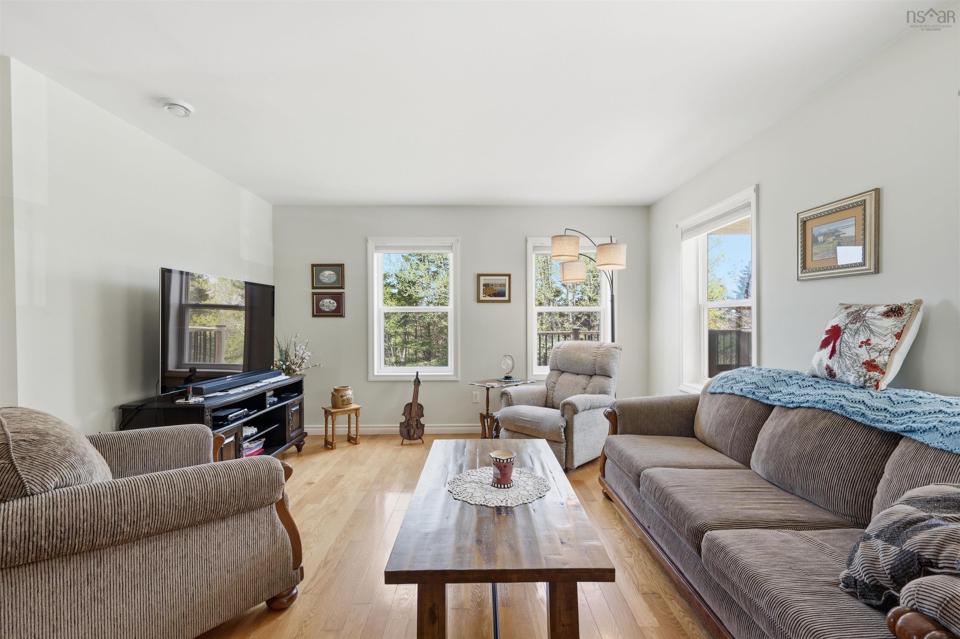 6867 St Margarets Bay Road, Boutiliers Point, NS (MLS 202612205)