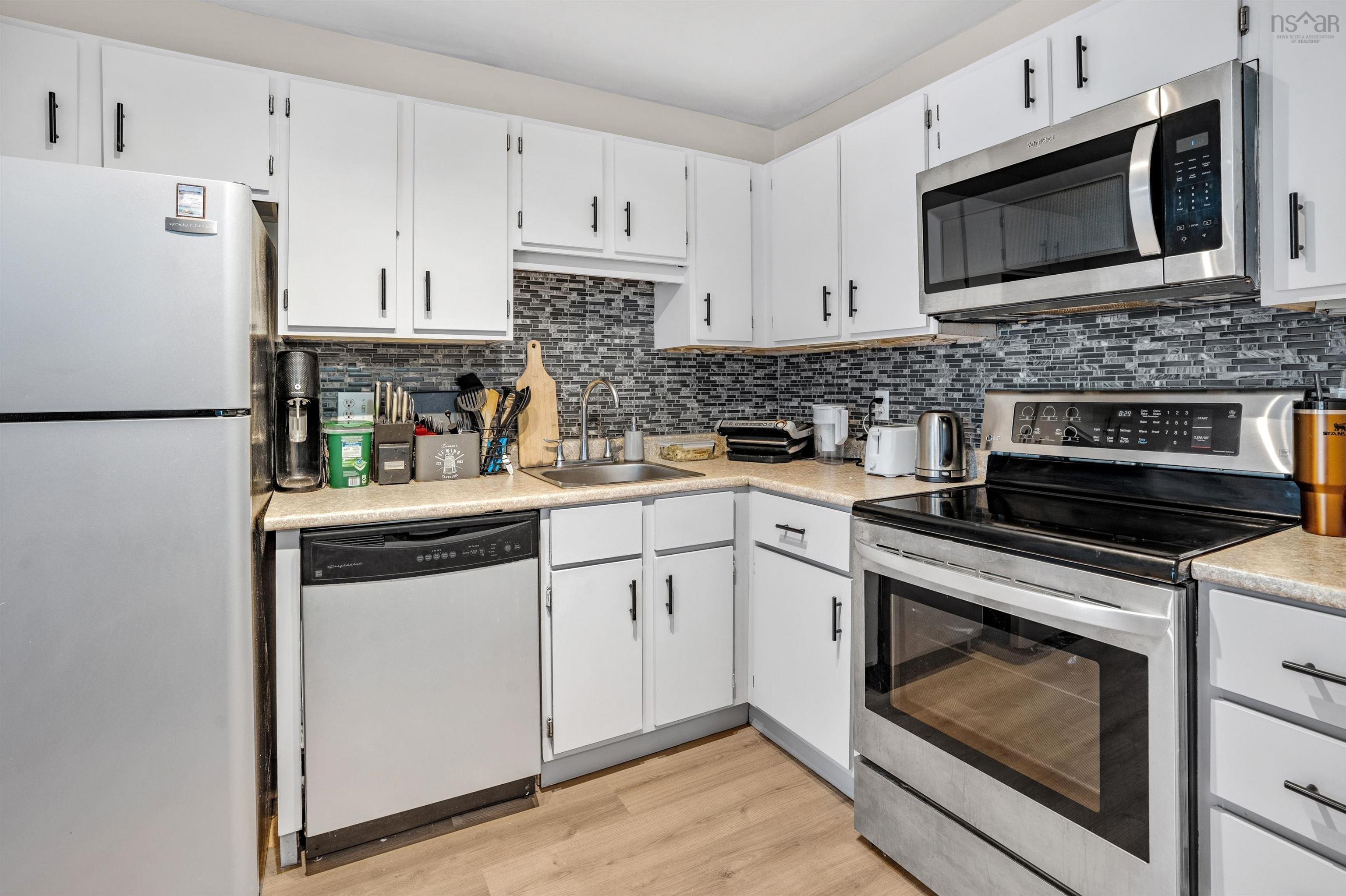 101 75 Collins Grove, Dartmouth, NS (MLS 202612212)