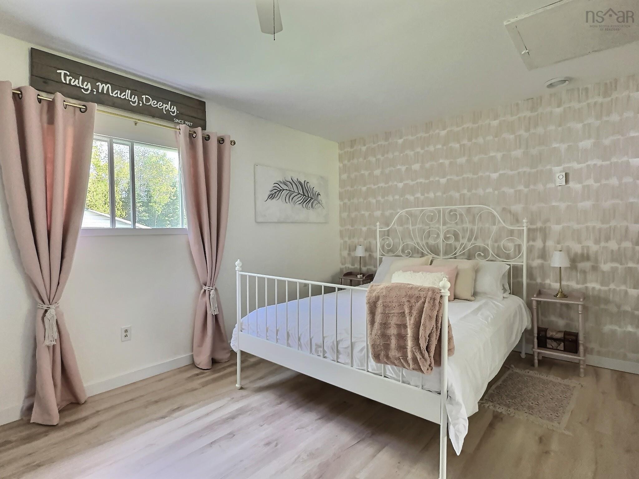 $370,000.00: 260 Loon Lane, Shortts Lake