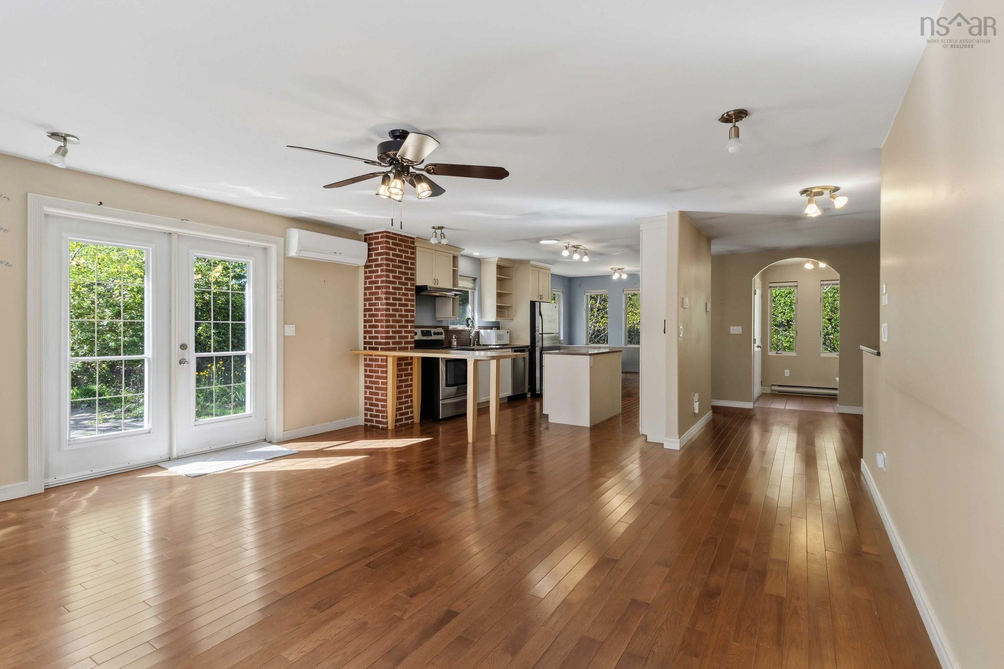 $544,900.00: 886 Woodstock Road, Clearland