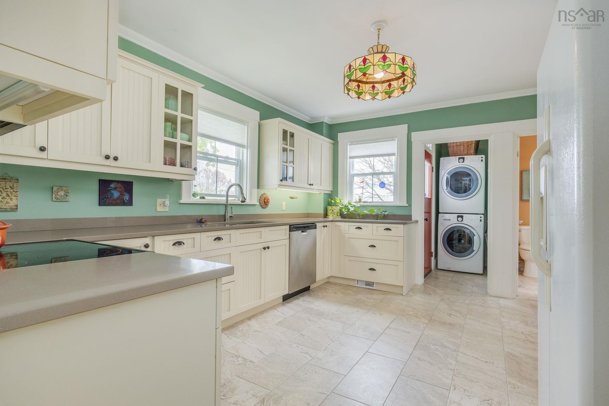 $639,900.00: 206 Fox Street, Lunenburg