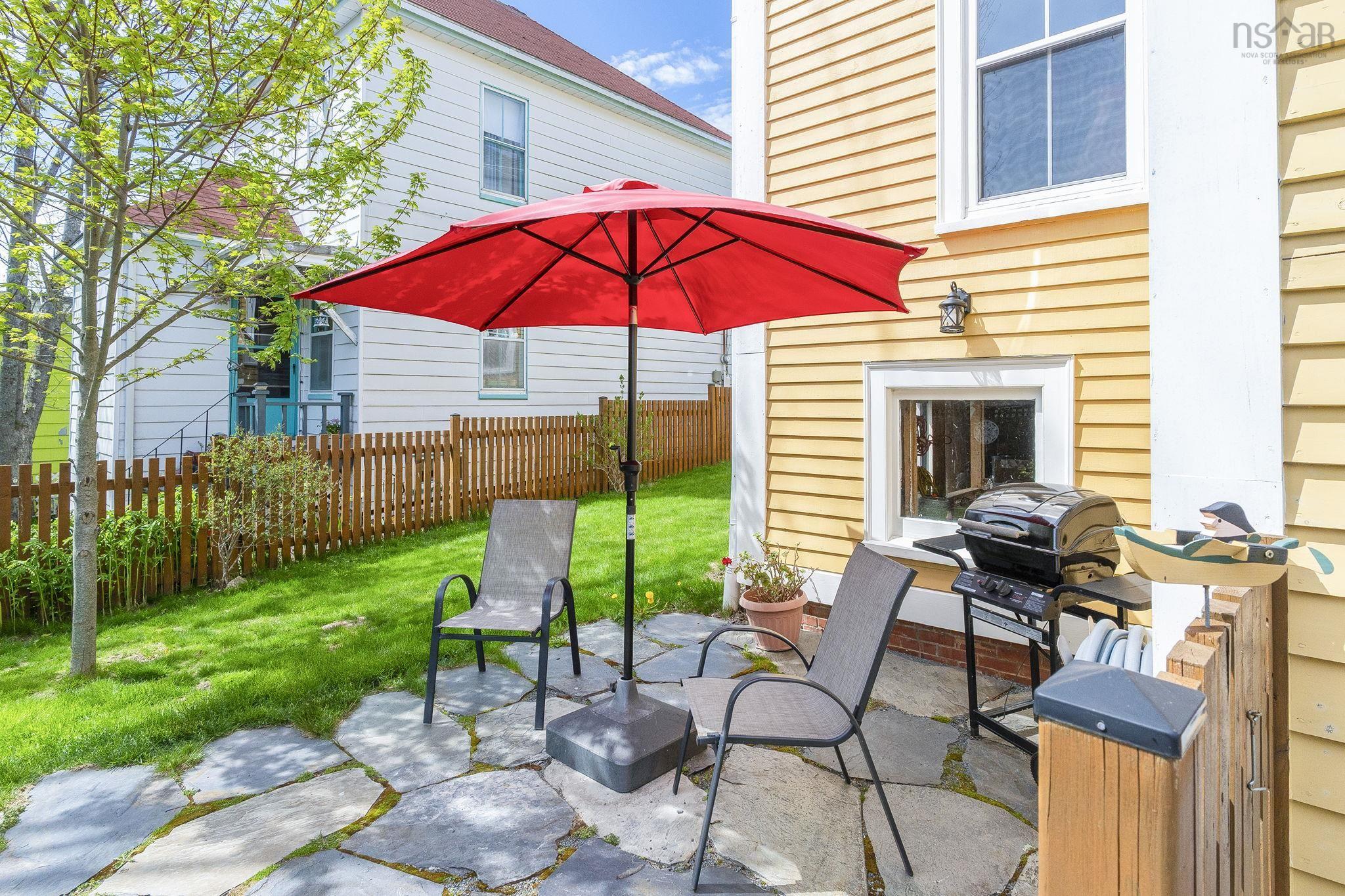 $639,900.00: 206 Fox Street, Lunenburg
