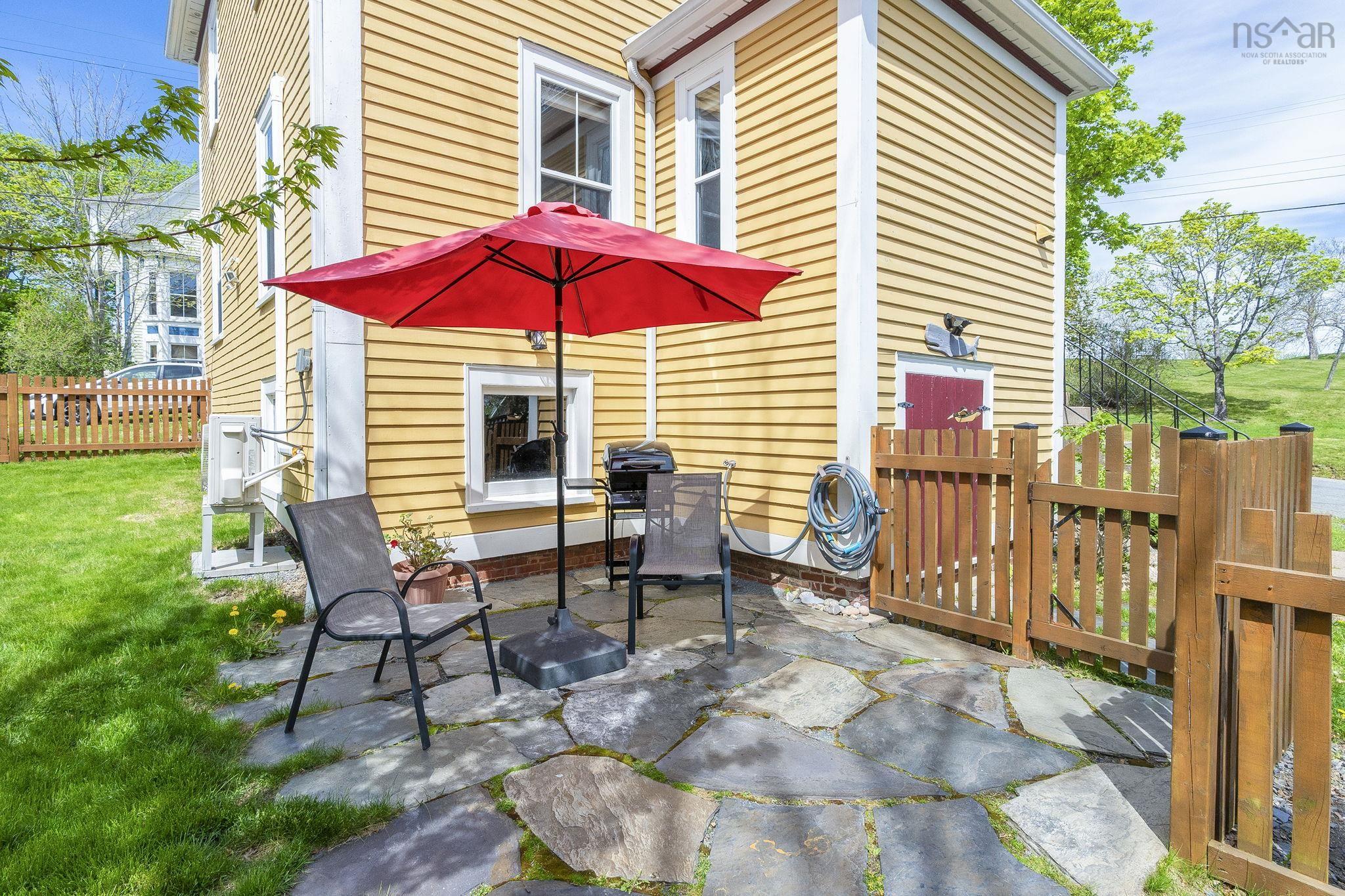 $639,900.00: 206 Fox Street, Lunenburg
