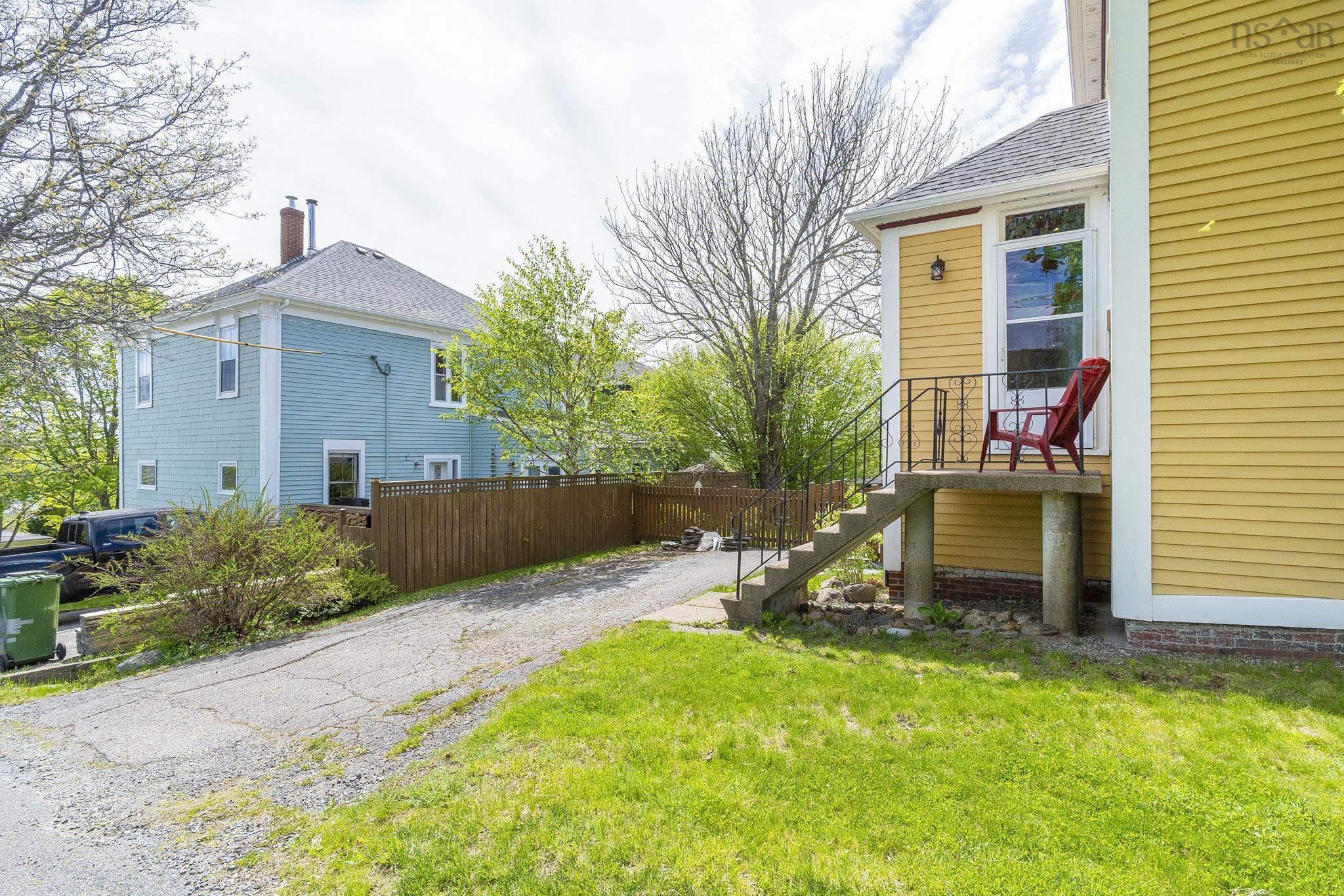 $639,900.00: 206 Fox Street, Lunenburg