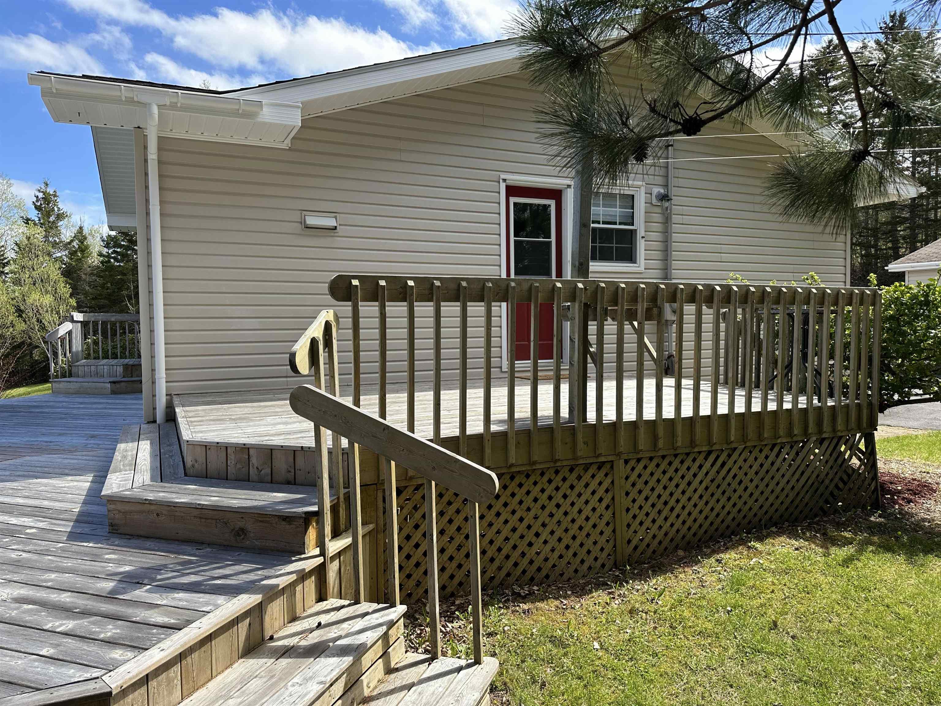 $385,000.00: 10419 16 Highway, Guysborough