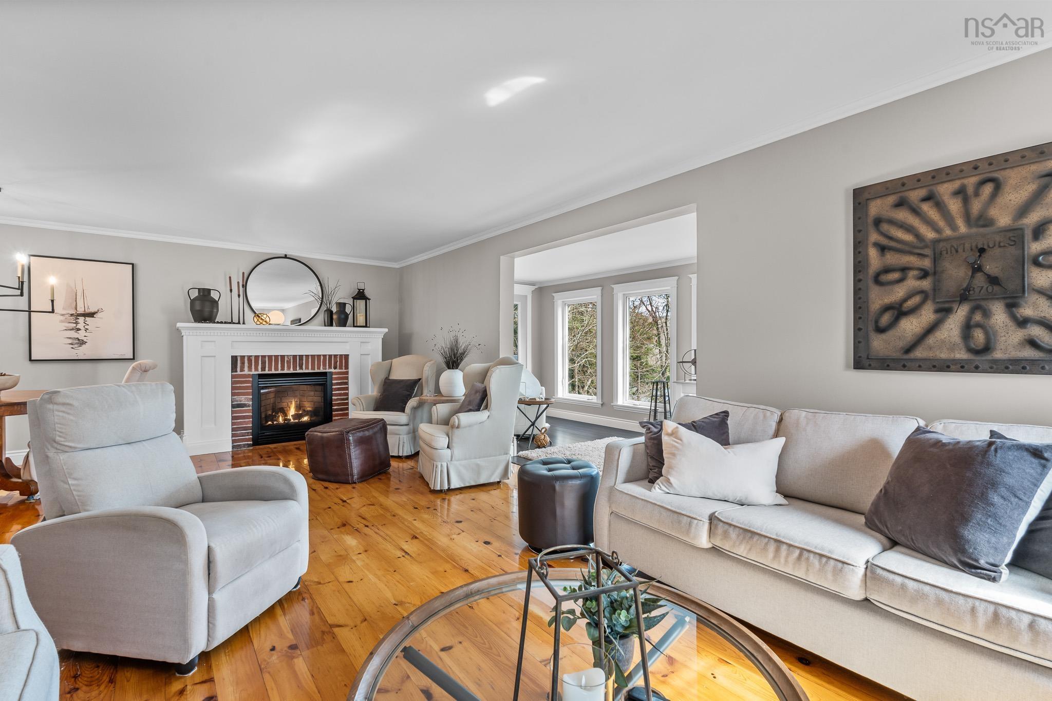 $750,000.00: 50 Duncan Drive Drive, Upper Kemptown
