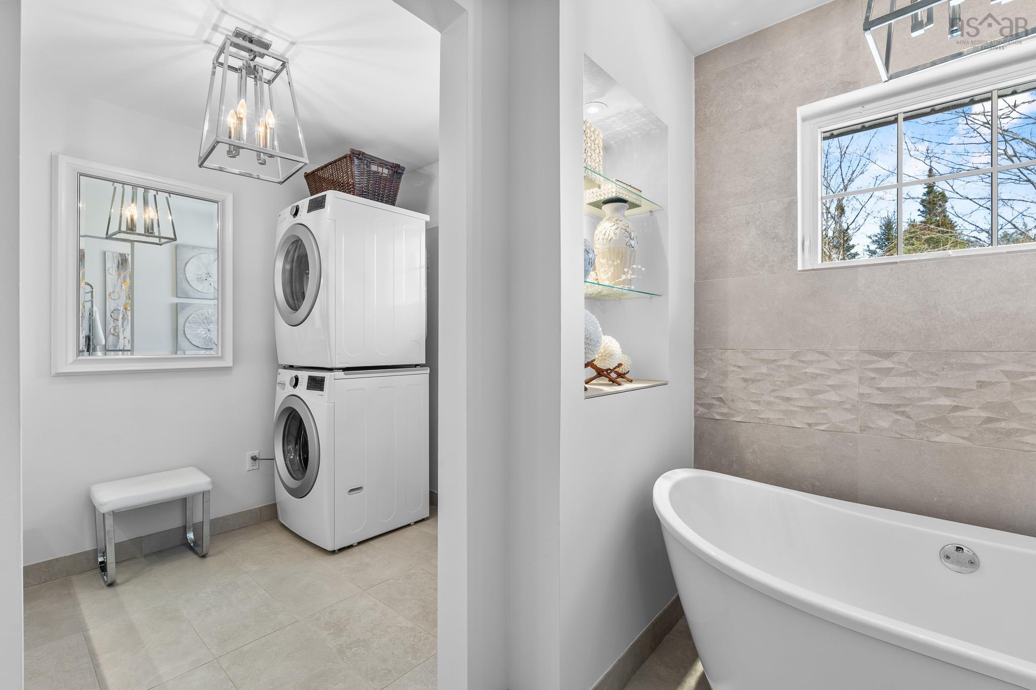 $750,000.00: 50 Duncan Drive Drive, Upper Kemptown