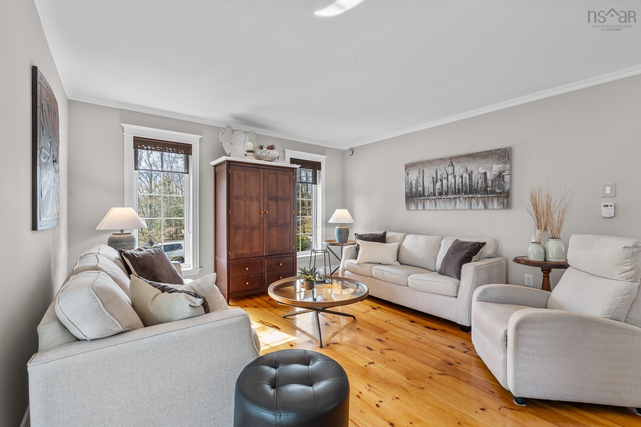 $750,000.00: 50 Duncan Drive Drive, Upper Kemptown