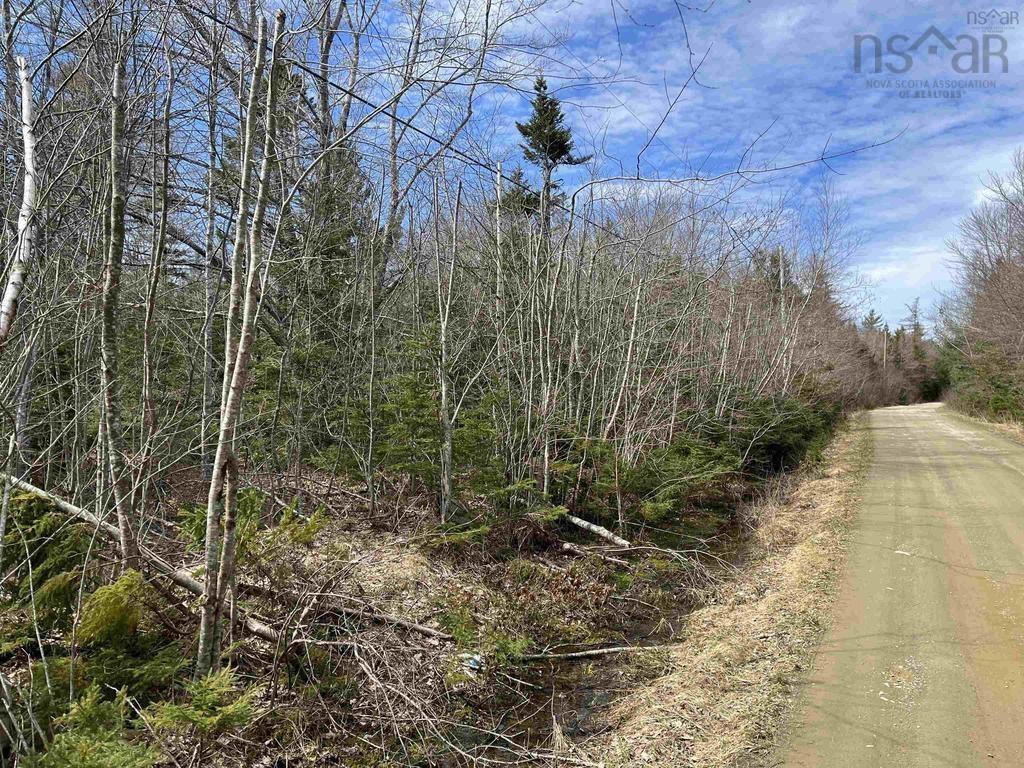 $74,900.00: 0 Lac A Pic Road, East Quinan