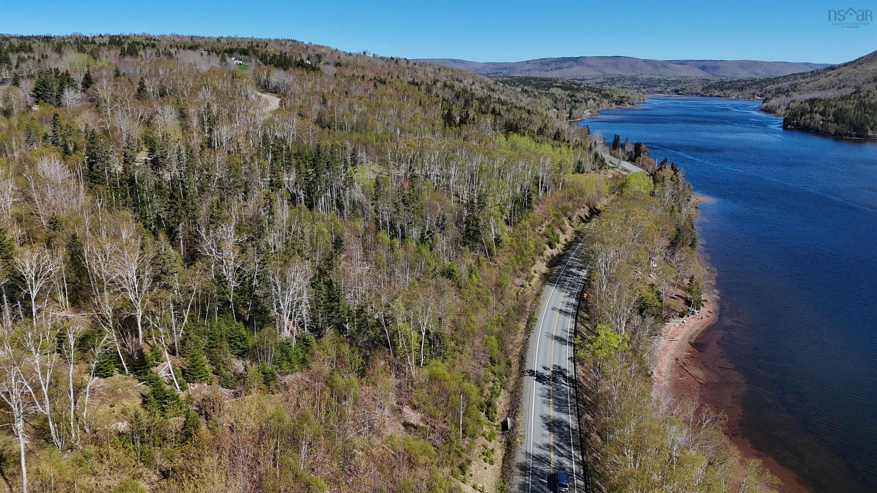 $89,900.00: Cabot Trail / Rooster Hill, Goose Cove