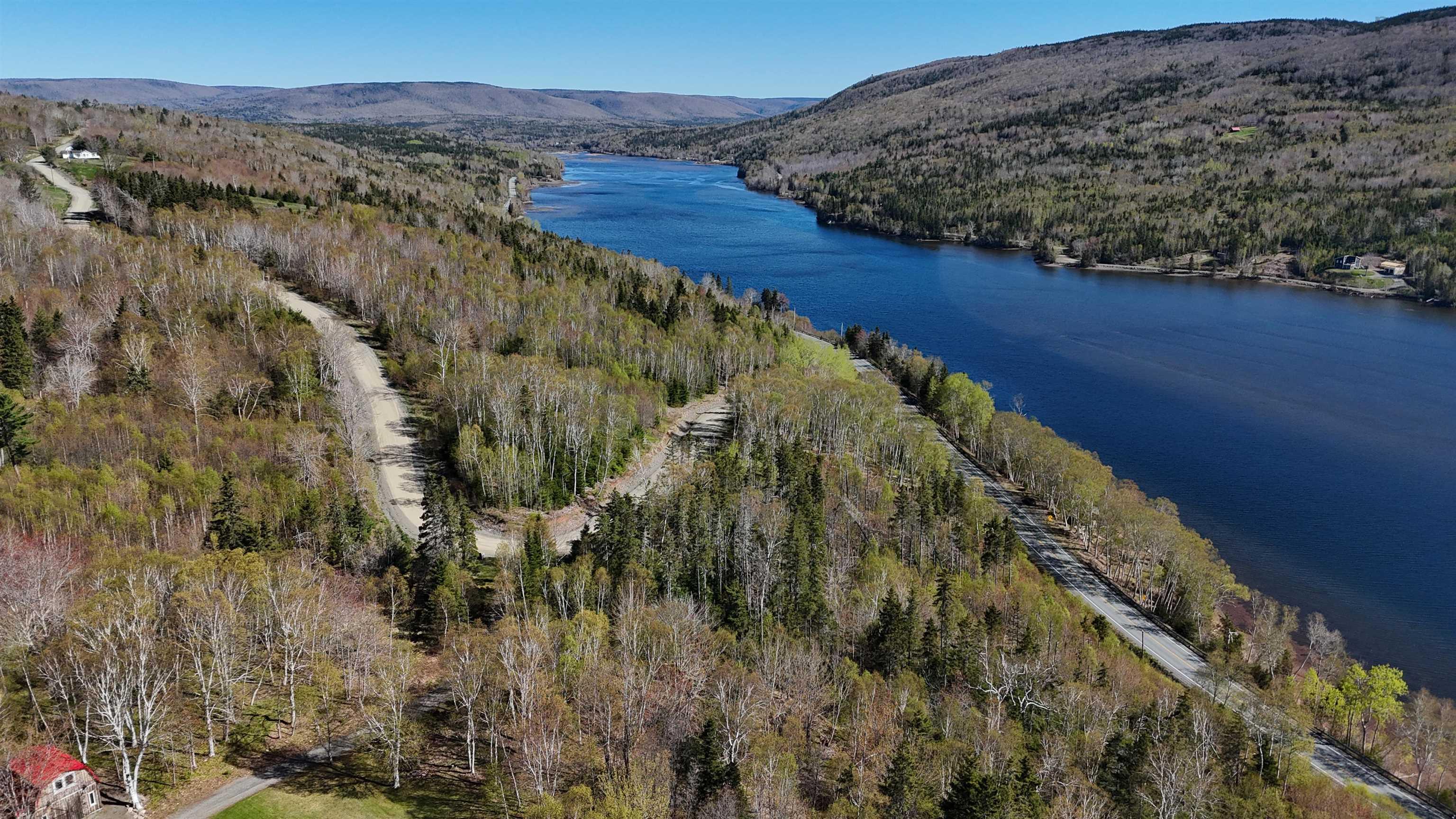 $89,900.00: Cabot Trail / Rooster Hill, Goose Cove