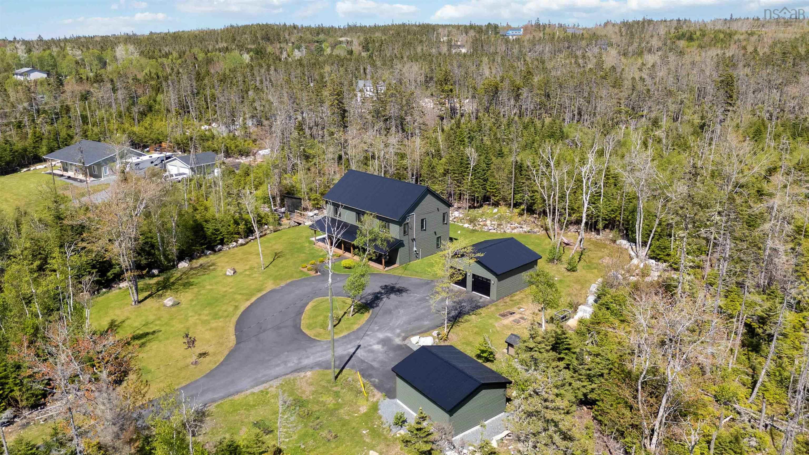 9279 Peggys Cove Road, Hacketts Cove, NS (MLS 202612258)