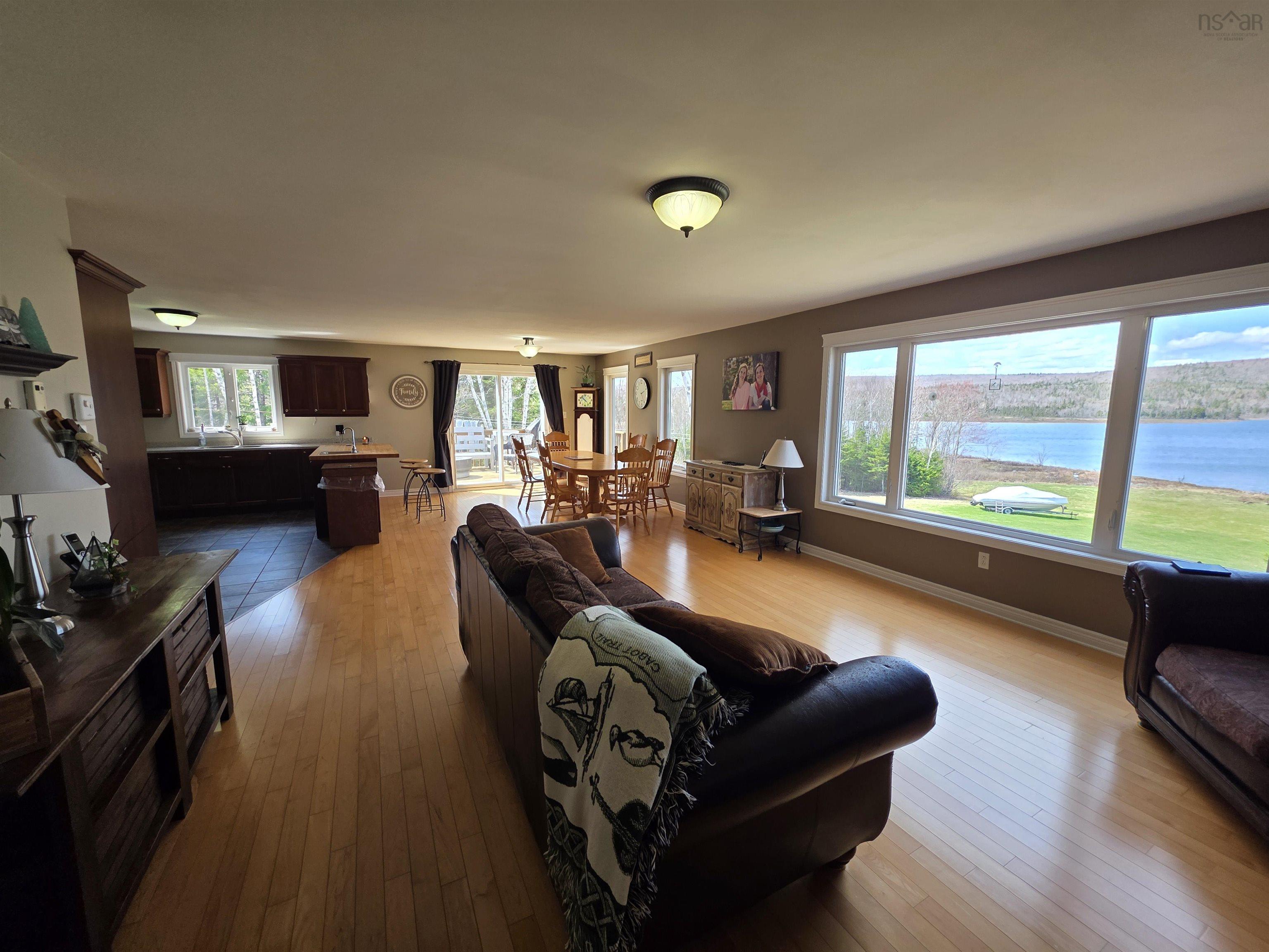 $799,000.00: 448 Grand Mira South Rd Road, Juniper Mountain