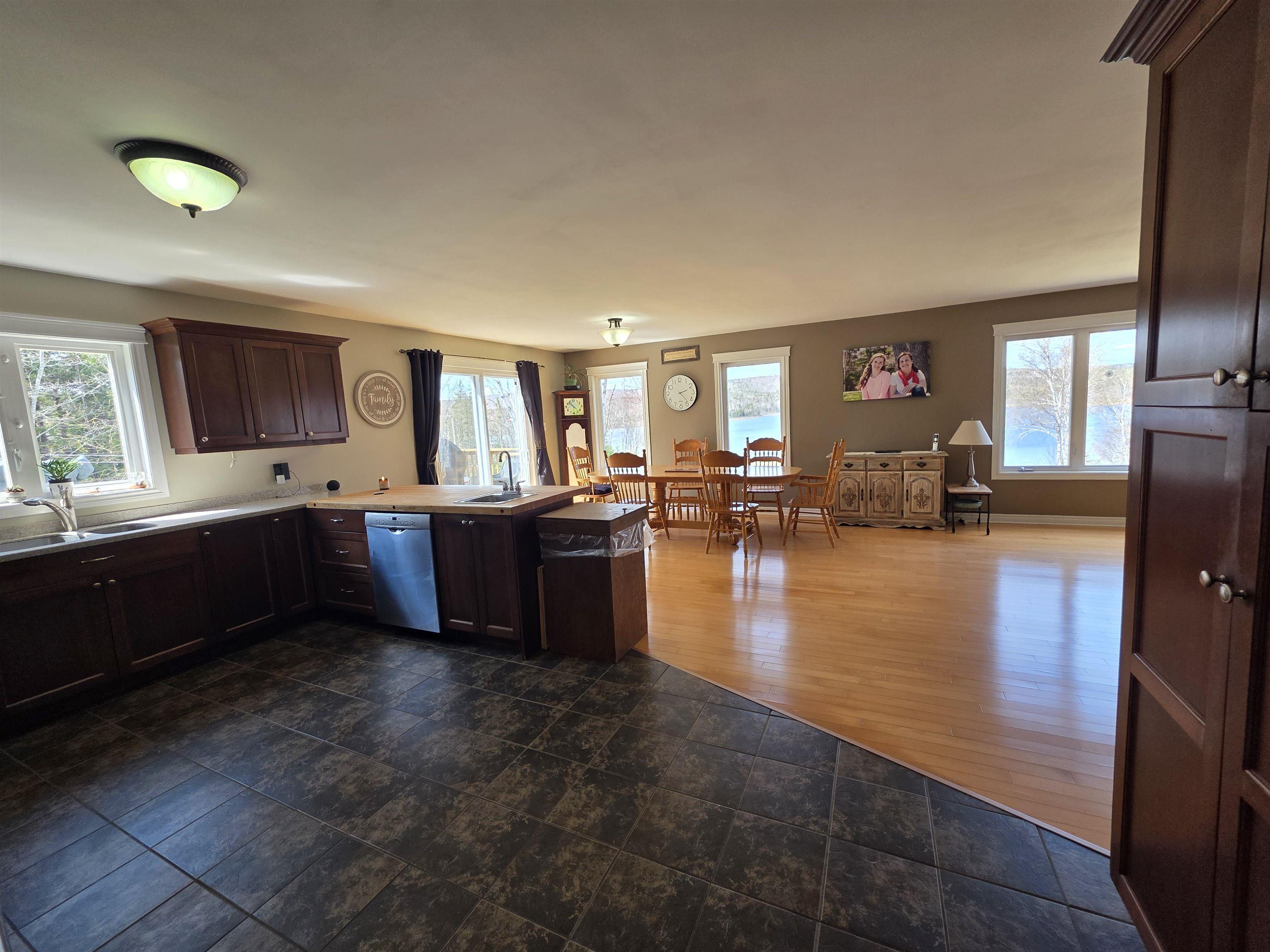 $799,000.00: 448 Grand Mira South Rd Road, Juniper Mountain