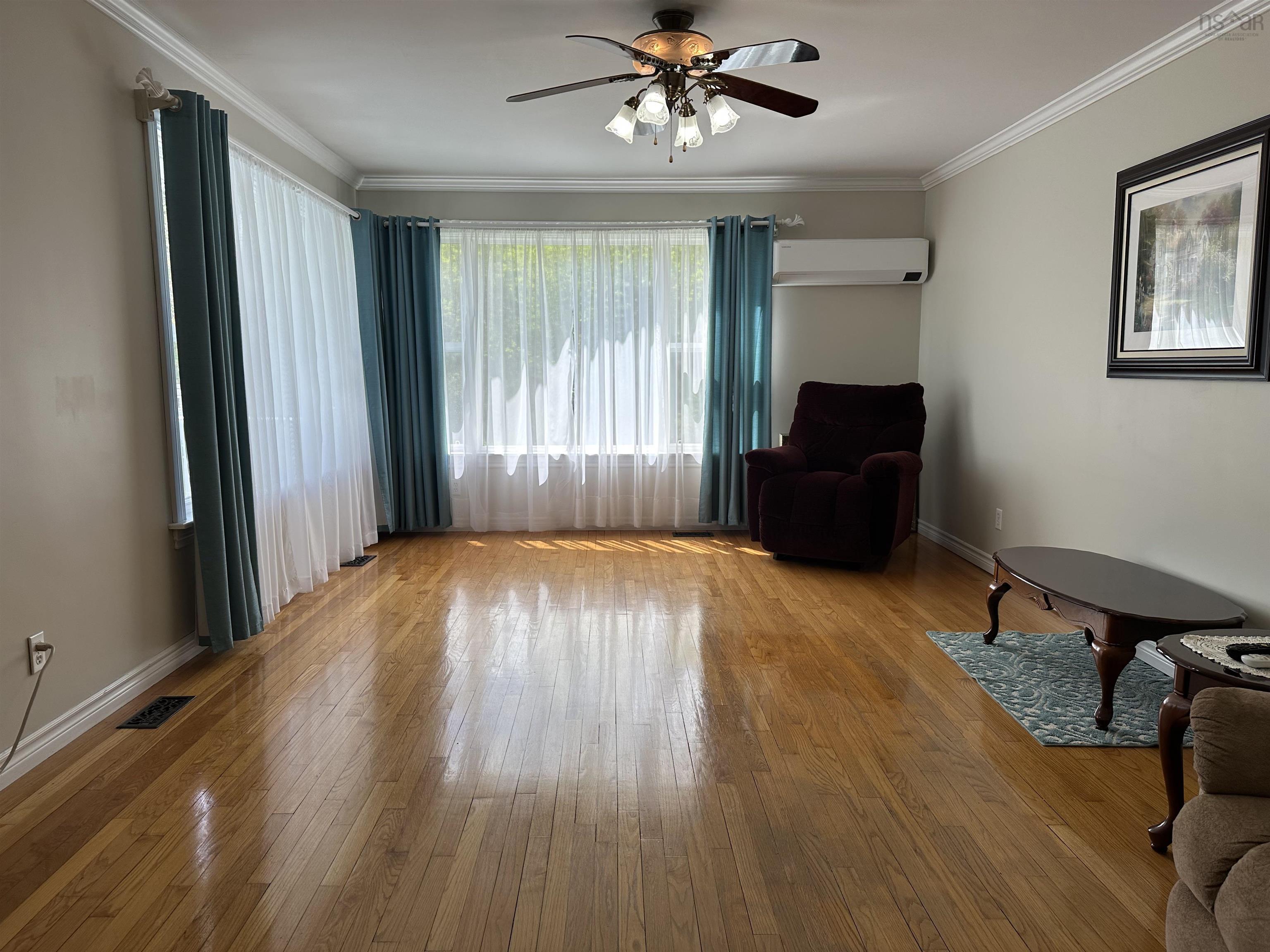 $439,000.00: 4139 East River East Side Road, Plymouth