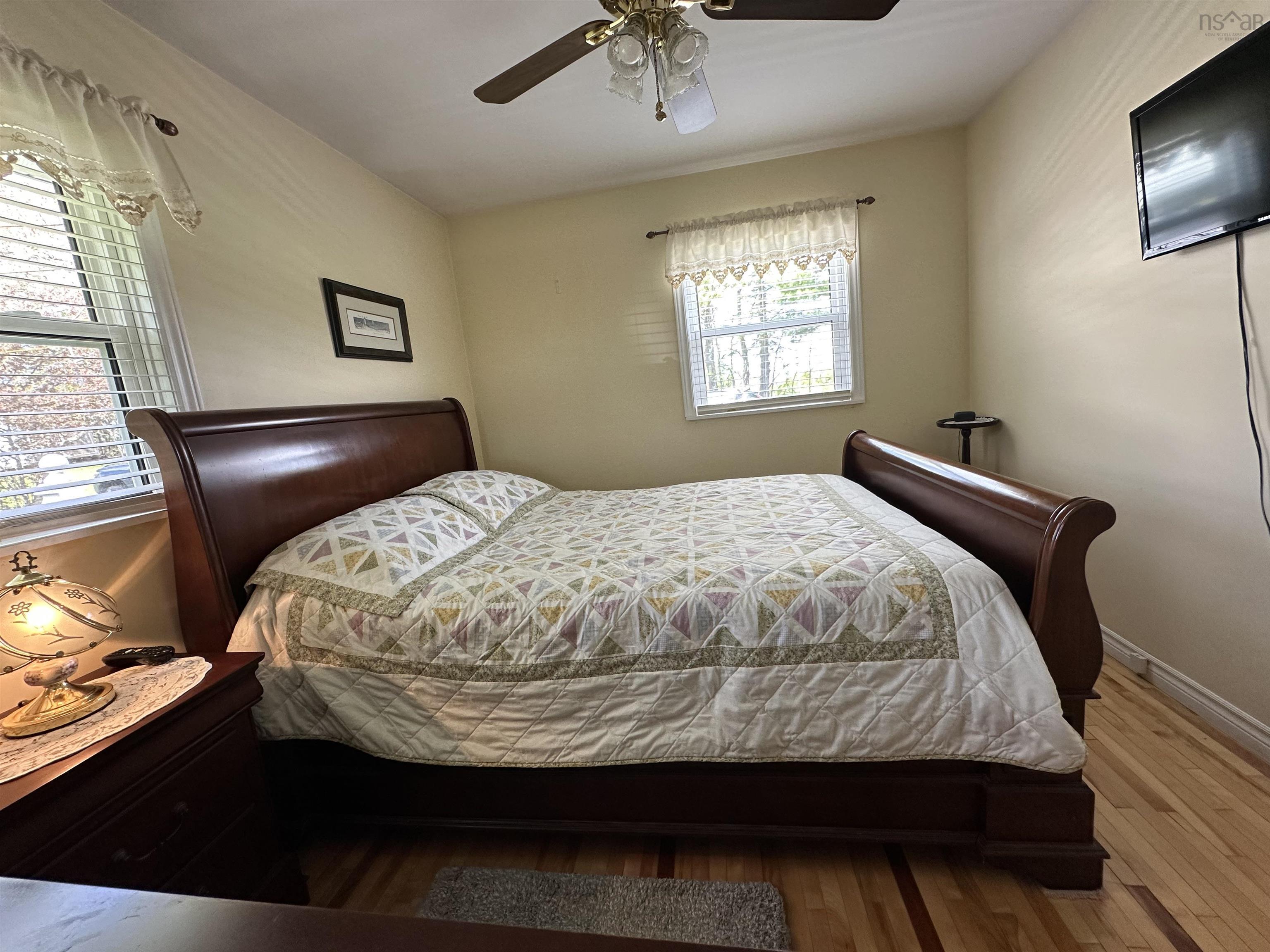 $439,000.00: 4139 East River East Side Road, Plymouth