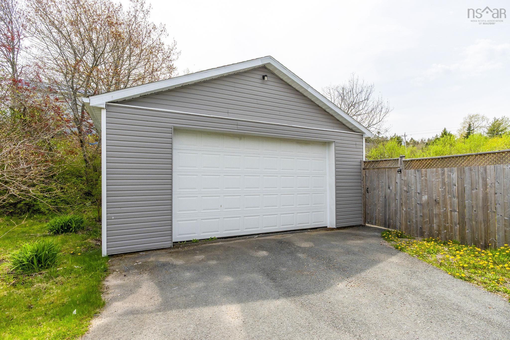 5 Birchfield Crescent, Halifax, NS (MLS 202612271)