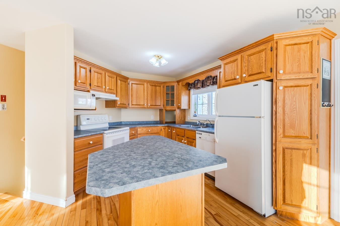 $462,500.00: 40 Silverwood Dr., Valley