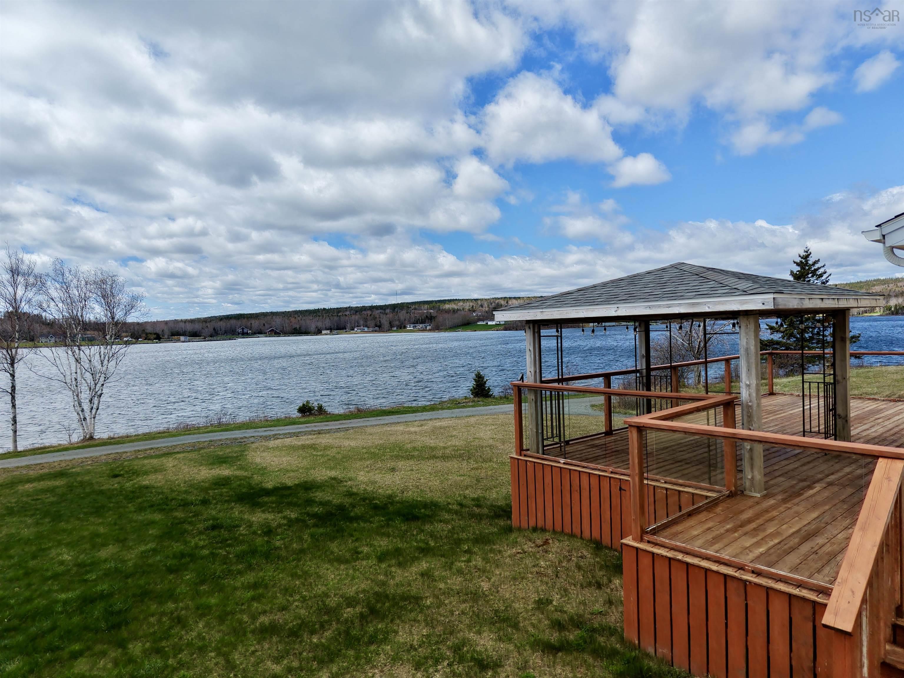 $379,000.00: 153 Burkes Rd., French Cove