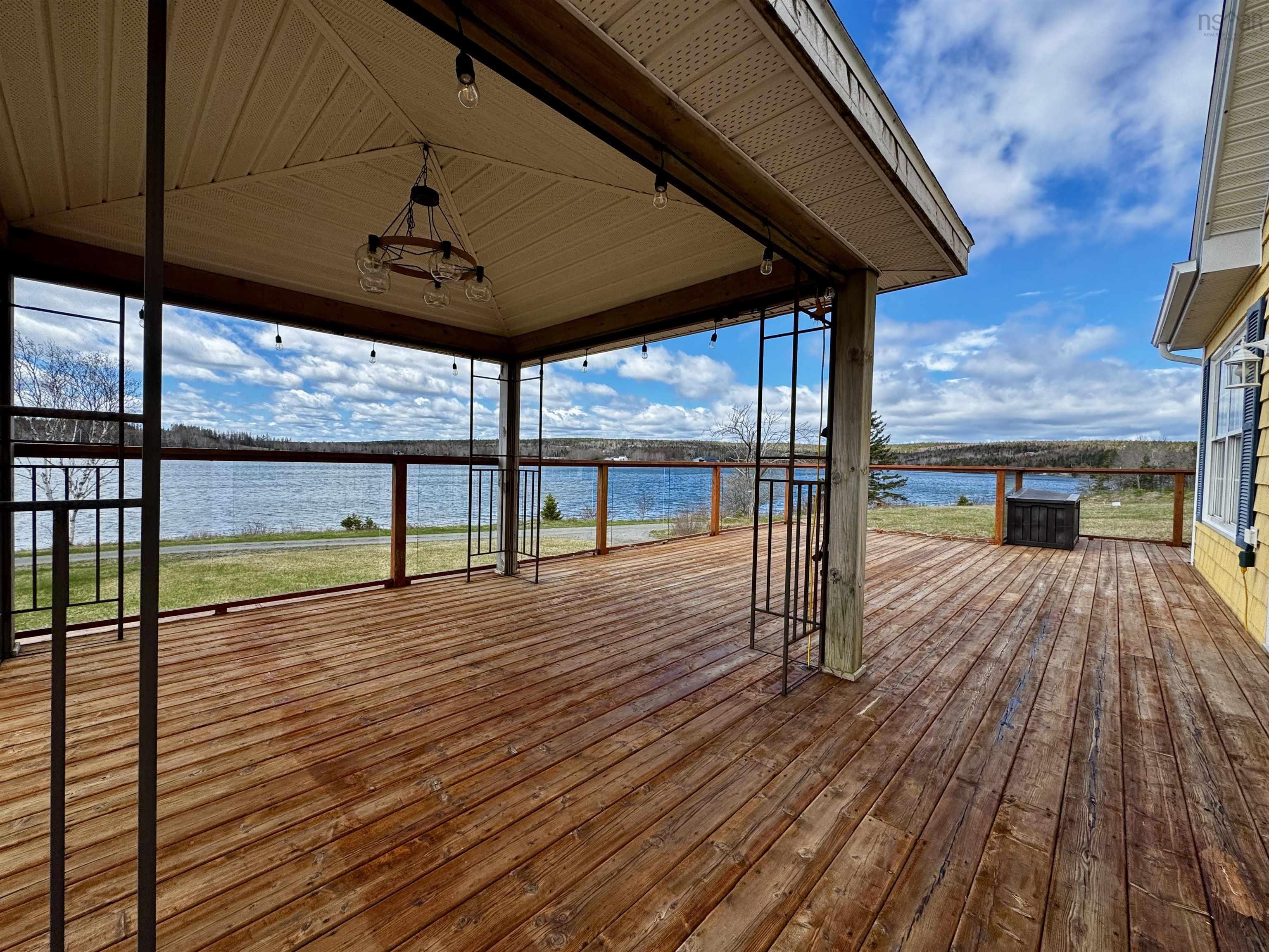 $379,000.00: 153 Burkes Rd., French Cove