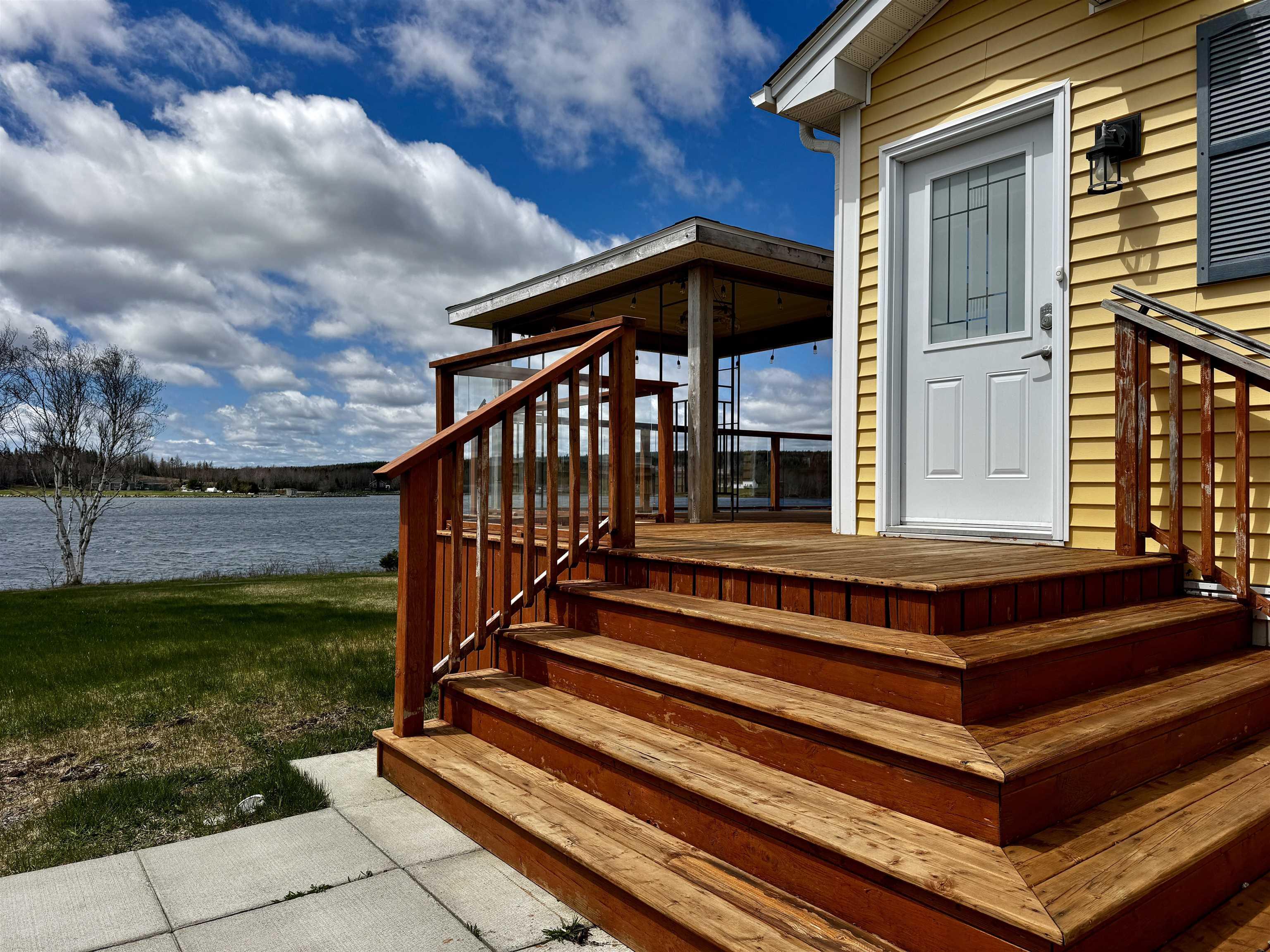 $379,000.00: 153 Burkes Rd., French Cove